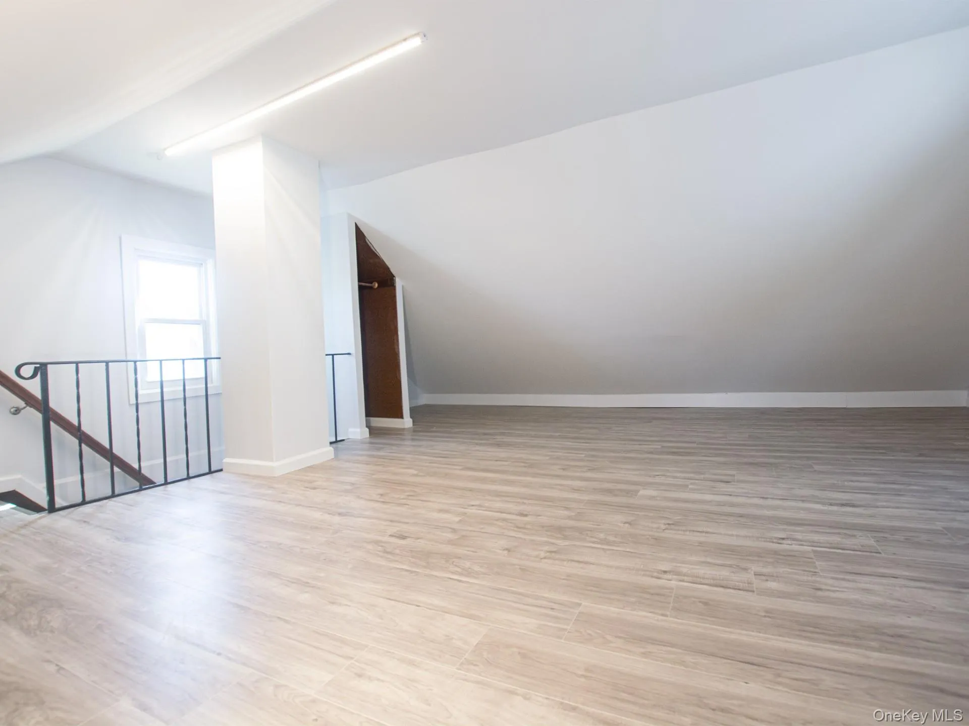248-15 88th Drive, New York, NY, 3 Bedrooms Bedrooms, 6 Rooms Rooms,1 BathroomBathrooms,Residential,For Rent,88th,0,1052111 248-15 88th Drive, New York, NY, 3 Bedrooms Bedrooms, 6 Rooms Rooms,1 BathroomBathrooms,Residential,For Rent,88th,0,1052111