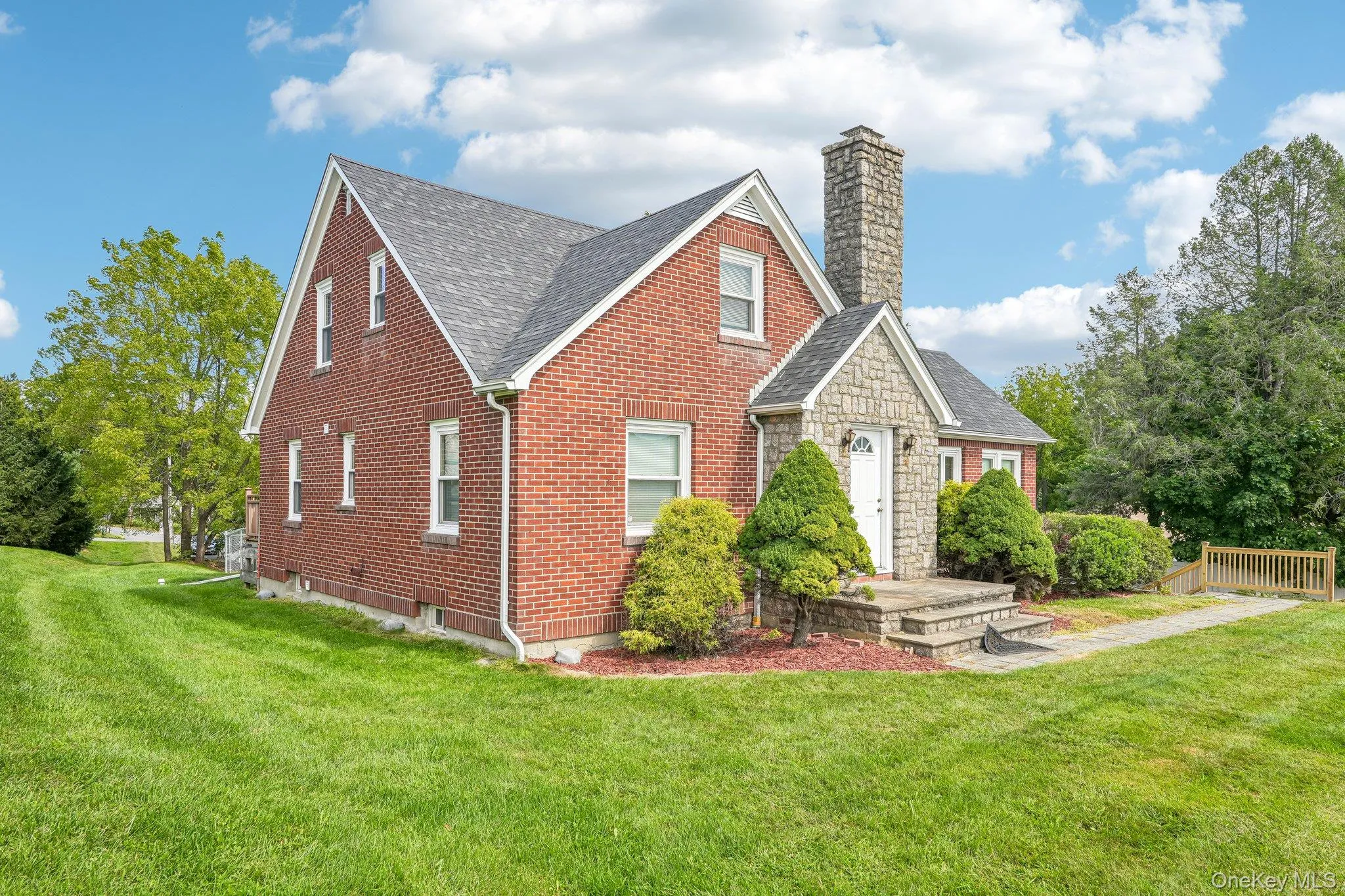 36 Route 17K, Newburgh (town), NY, 4 Bedrooms Bedrooms, 9 Rooms Rooms,3 BathroomsBathrooms,Residential Lease,For Rent,Route 17K,0,1052115 36 Route 17K, Newburgh (town), NY, 4 Bedrooms Bedrooms, 9 Rooms Rooms,3 BathroomsBathrooms,Residential Lease,For Rent,Route 17K,0,1052115