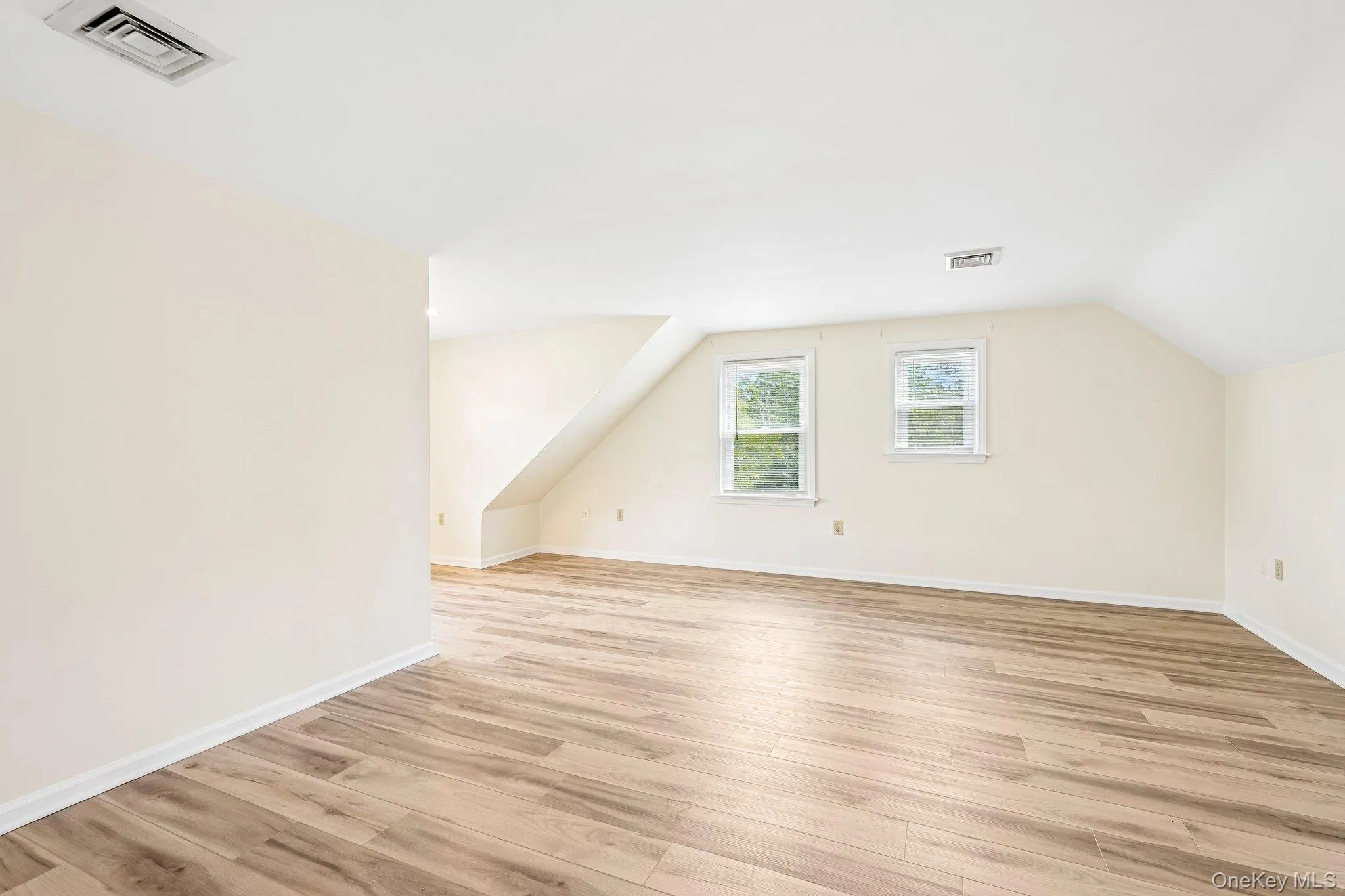 36 Route 17K, Newburgh (town), NY, 4 Bedrooms Bedrooms, 9 Rooms Rooms,3 BathroomsBathrooms,Residential Lease,For Rent,Route 17K,0,1052115 36 Route 17K, Newburgh (town), NY, 4 Bedrooms Bedrooms, 9 Rooms Rooms,3 BathroomsBathrooms,Residential Lease,For Rent,Route 17K,0,1052115