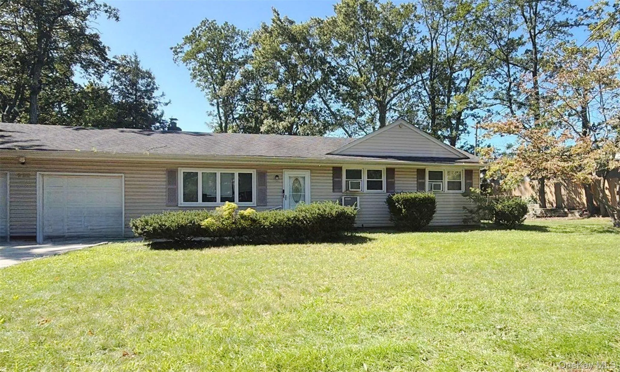 226 Holbrook Road, Brookhaven, NY, 3 Bedrooms Bedrooms, 6 Rooms Rooms,2 BathroomsBathrooms,Residential,For Rent,Holbrook,0,1052117 226 Holbrook Road, Brookhaven, NY, 3 Bedrooms Bedrooms, 6 Rooms Rooms,2 BathroomsBathrooms,Residential,For Rent,Holbrook,0,1052117