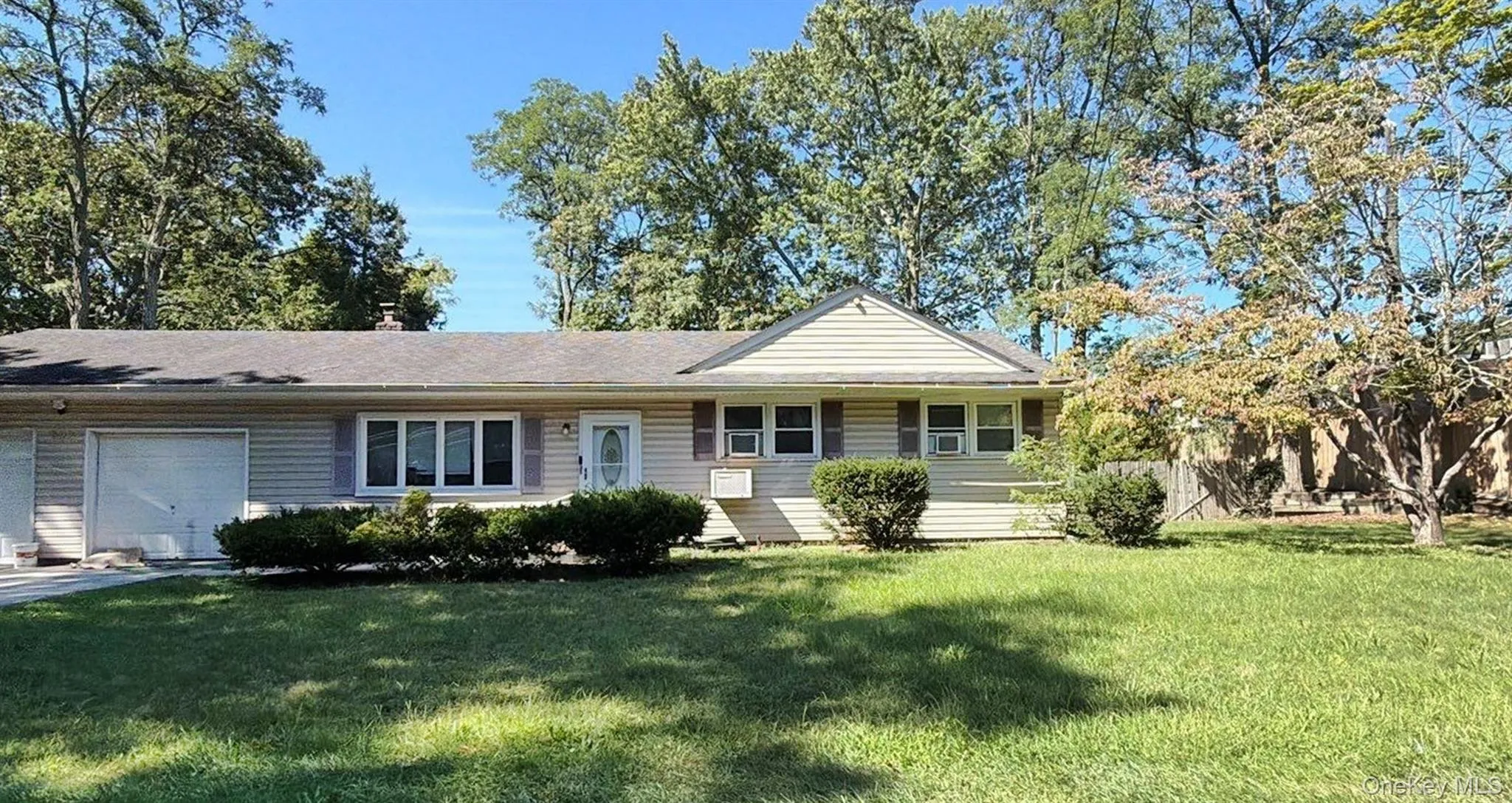 226 Holbrook Road, Brookhaven, NY, 3 Bedrooms Bedrooms, 6 Rooms Rooms,2 BathroomsBathrooms,Residential,For Rent,Holbrook,0,1052117 226 Holbrook Road, Brookhaven, NY, 3 Bedrooms Bedrooms, 6 Rooms Rooms,2 BathroomsBathrooms,Residential,For Rent,Holbrook,0,1052117