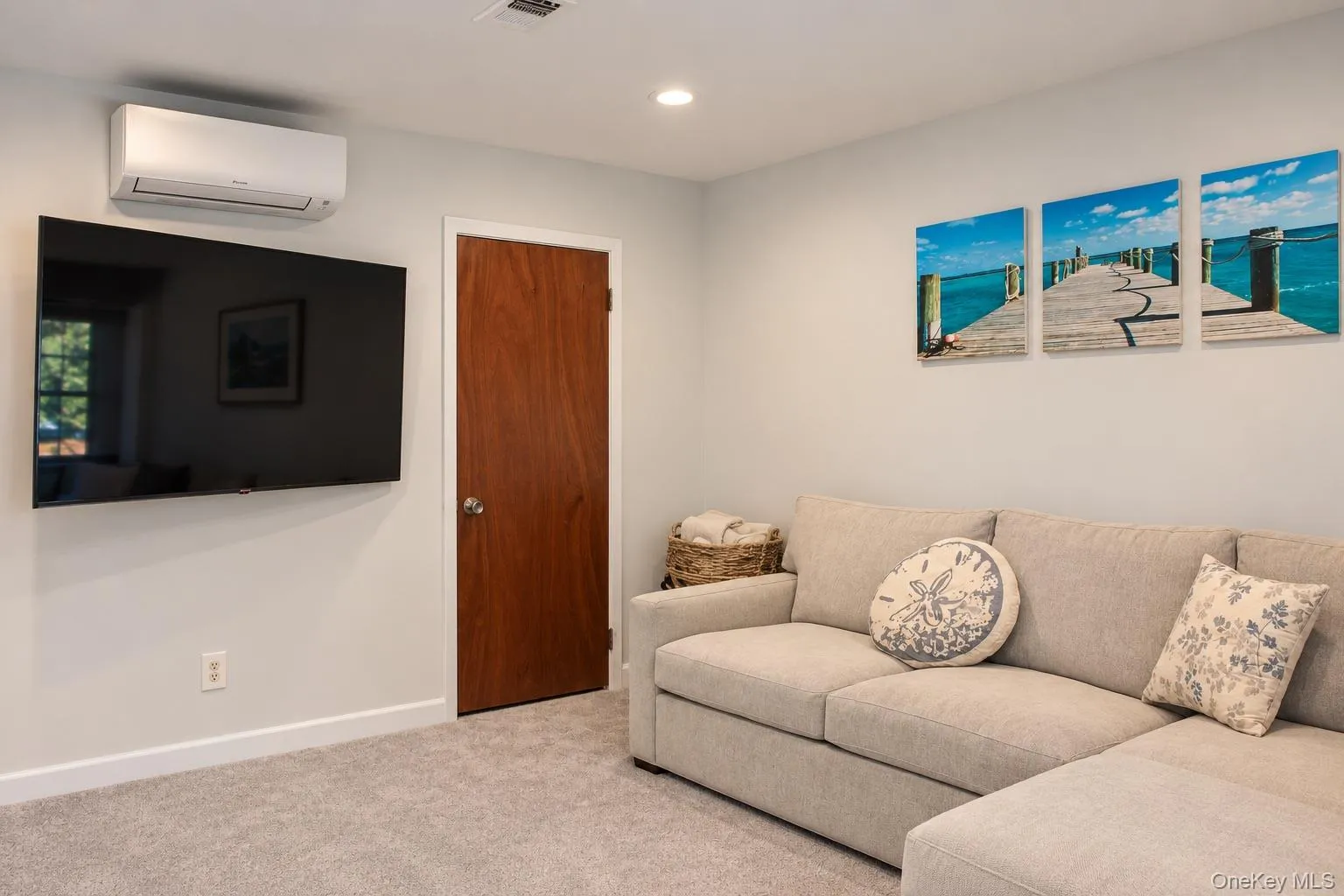 732 Sound View Road, Oyster Bay, NY, 4 Bedrooms Bedrooms, 7 Rooms Rooms,3 BathroomsBathrooms,Residential,For Rent,Sound View,0,1052119 732 Sound View Road, Oyster Bay, NY, 4 Bedrooms Bedrooms, 7 Rooms Rooms,3 BathroomsBathrooms,Residential,For Rent,Sound View,0,1052119