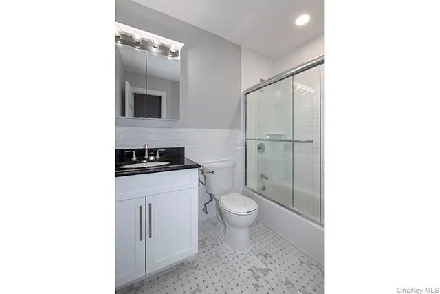 10 Joyner Place, Brookhaven, NY, 1 Bedroom Bedrooms, 4 Rooms Rooms,1 BathroomBathrooms,Residential Lease,For Rent,Joyner,0,1052120 10 Joyner Place, Brookhaven, NY, 1 Bedroom Bedrooms, 4 Rooms Rooms,1 BathroomBathrooms,Residential Lease,For Rent,Joyner,0,1052120