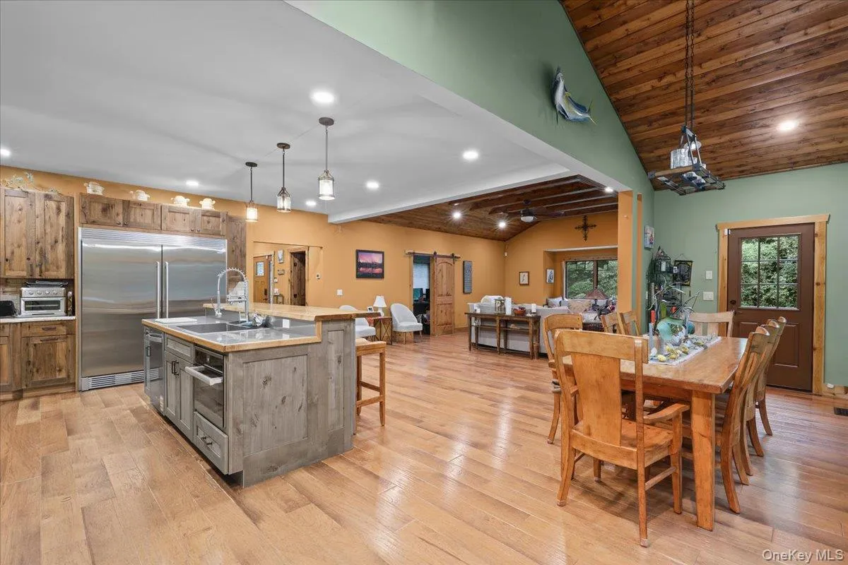 161 Crane Road, Carmel, NY, 3 Bedrooms Bedrooms, 9 Rooms Rooms,3 BathroomsBathrooms,Residential,For Rent,Crane,0,1052122 161 Crane Road, Carmel, NY, 3 Bedrooms Bedrooms, 9 Rooms Rooms,3 BathroomsBathrooms,Residential,For Rent,Crane,0,1052122