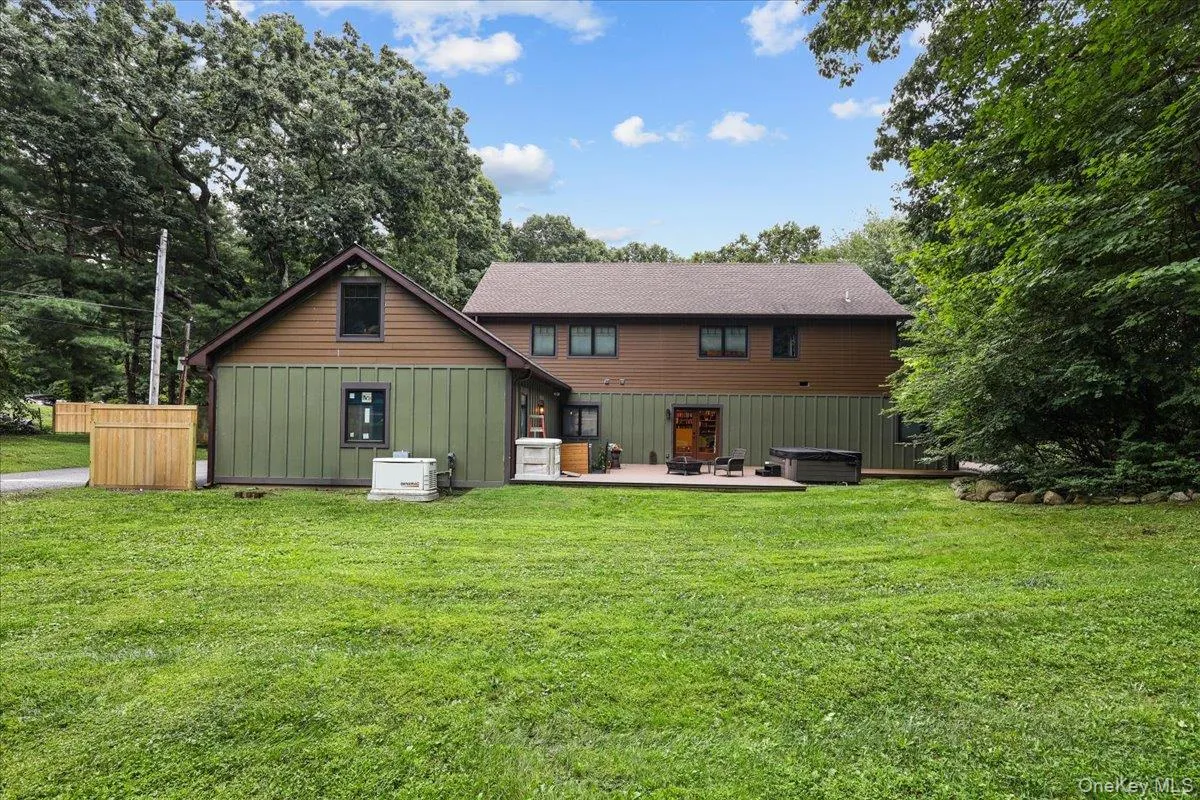 161 Crane Road, Carmel, NY, 3 Bedrooms Bedrooms, 9 Rooms Rooms,3 BathroomsBathrooms,Residential,For Rent,Crane,0,1052122 161 Crane Road, Carmel, NY, 3 Bedrooms Bedrooms, 9 Rooms Rooms,3 BathroomsBathrooms,Residential,For Rent,Crane,0,1052122