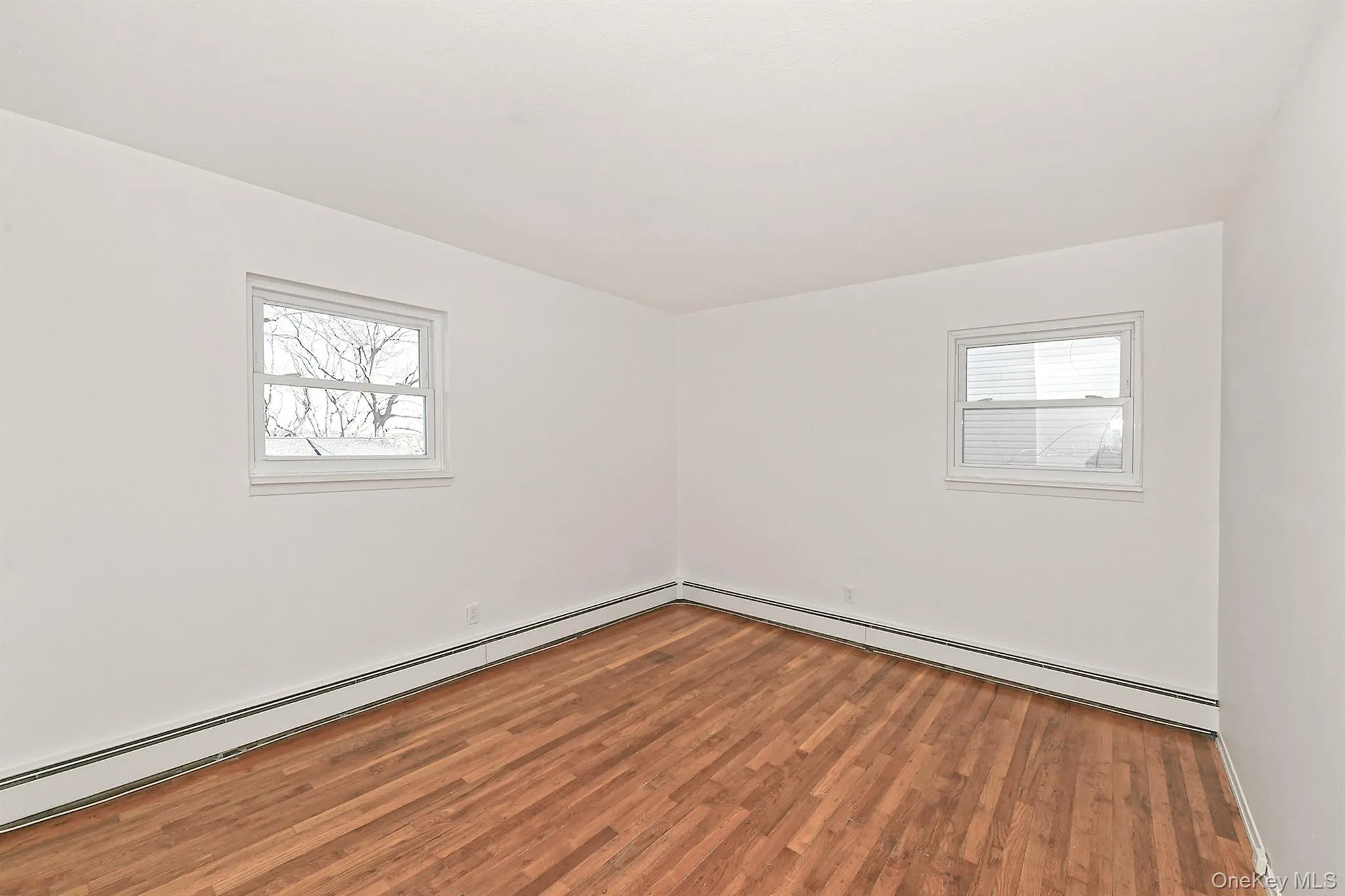 8 Harbor Hill Road, Glen Cove, NY, 2 Bedrooms Bedrooms, 6 Rooms Rooms,1 BathroomBathrooms,Residential Lease,For Rent,Harbor Hill,0,1052123 8 Harbor Hill Road, Glen Cove, NY, 2 Bedrooms Bedrooms, 6 Rooms Rooms,1 BathroomBathrooms,Residential Lease,For Rent,Harbor Hill,0,1052123
