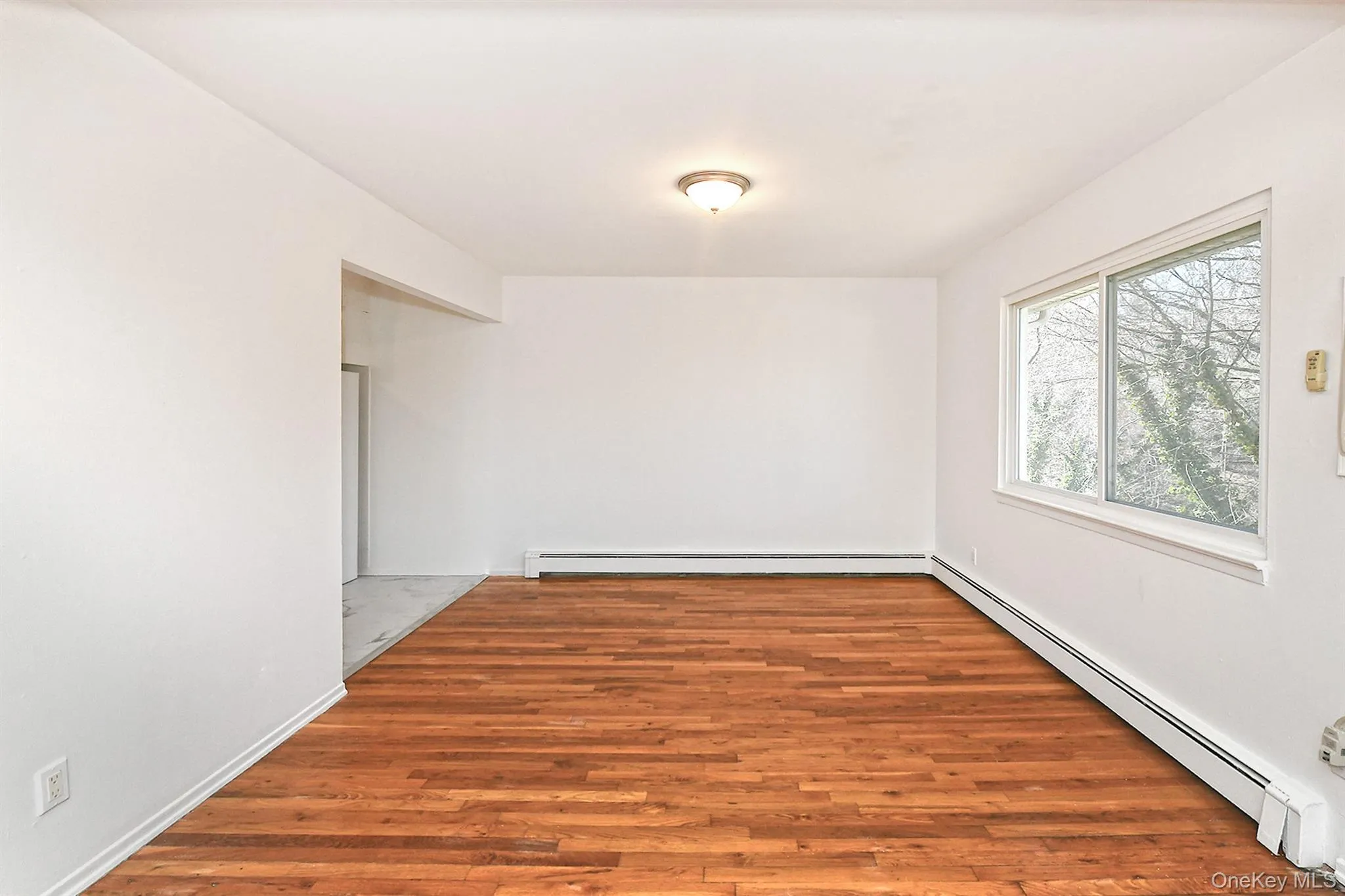8 Harbor Hill Road, Glen Cove, NY, 2 Bedrooms Bedrooms, 6 Rooms Rooms,1 BathroomBathrooms,Residential Lease,For Rent,Harbor Hill,0,1052123 8 Harbor Hill Road, Glen Cove, NY, 2 Bedrooms Bedrooms, 6 Rooms Rooms,1 BathroomBathrooms,Residential Lease,For Rent,Harbor Hill,0,1052123