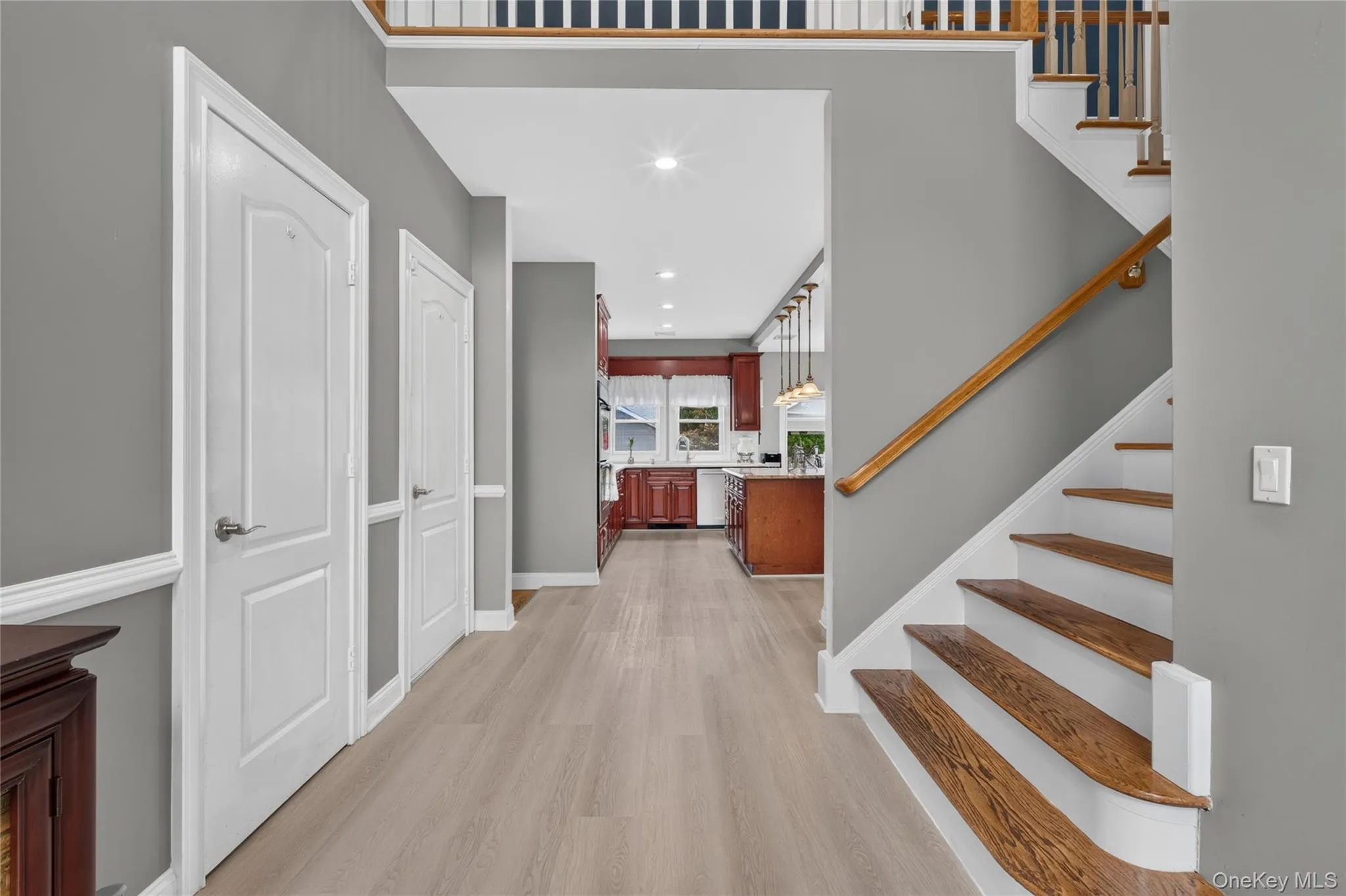 2021 Decatur Avenue, Hempstead, NY, 5 Bedrooms Bedrooms, 10 Rooms Rooms,3 BathroomsBathrooms,Residential,For Rent,Decatur,0,1052125 2021 Decatur Avenue, Hempstead, NY, 5 Bedrooms Bedrooms, 10 Rooms Rooms,3 BathroomsBathrooms,Residential,For Rent,Decatur,0,1052125