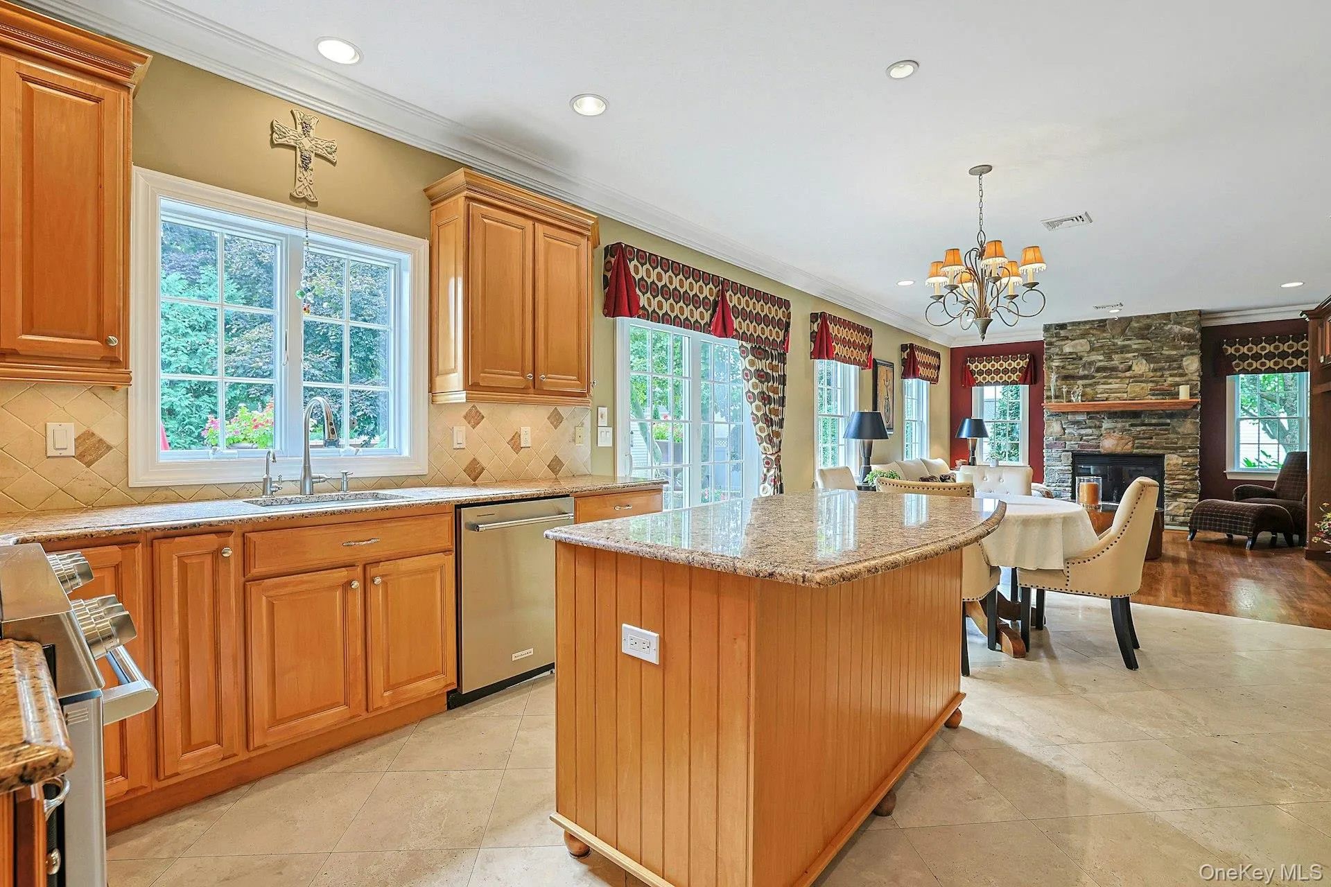 The Chefs Kitchen W/Island Granite Counter-Tops The Chefs Kitchen W/Island Granite Counter-Tops