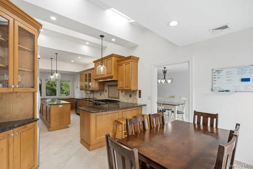 135 Hickman Street, Oyster Bay, NY, 5 Bedrooms Bedrooms, 9 Rooms Rooms,3 BathroomsBathrooms,Residential,For Rent,Hickman,0,1052143 135 Hickman Street, Oyster Bay, NY, 5 Bedrooms Bedrooms, 9 Rooms Rooms,3 BathroomsBathrooms,Residential,For Rent,Hickman,0,1052143