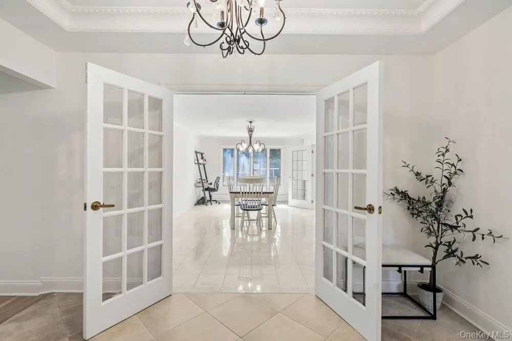 135 Hickman Street, Oyster Bay, NY, 5 Bedrooms Bedrooms, 9 Rooms Rooms,3 BathroomsBathrooms,Residential,For Rent,Hickman,0,1052143 135 Hickman Street, Oyster Bay, NY, 5 Bedrooms Bedrooms, 9 Rooms Rooms,3 BathroomsBathrooms,Residential,For Rent,Hickman,0,1052143