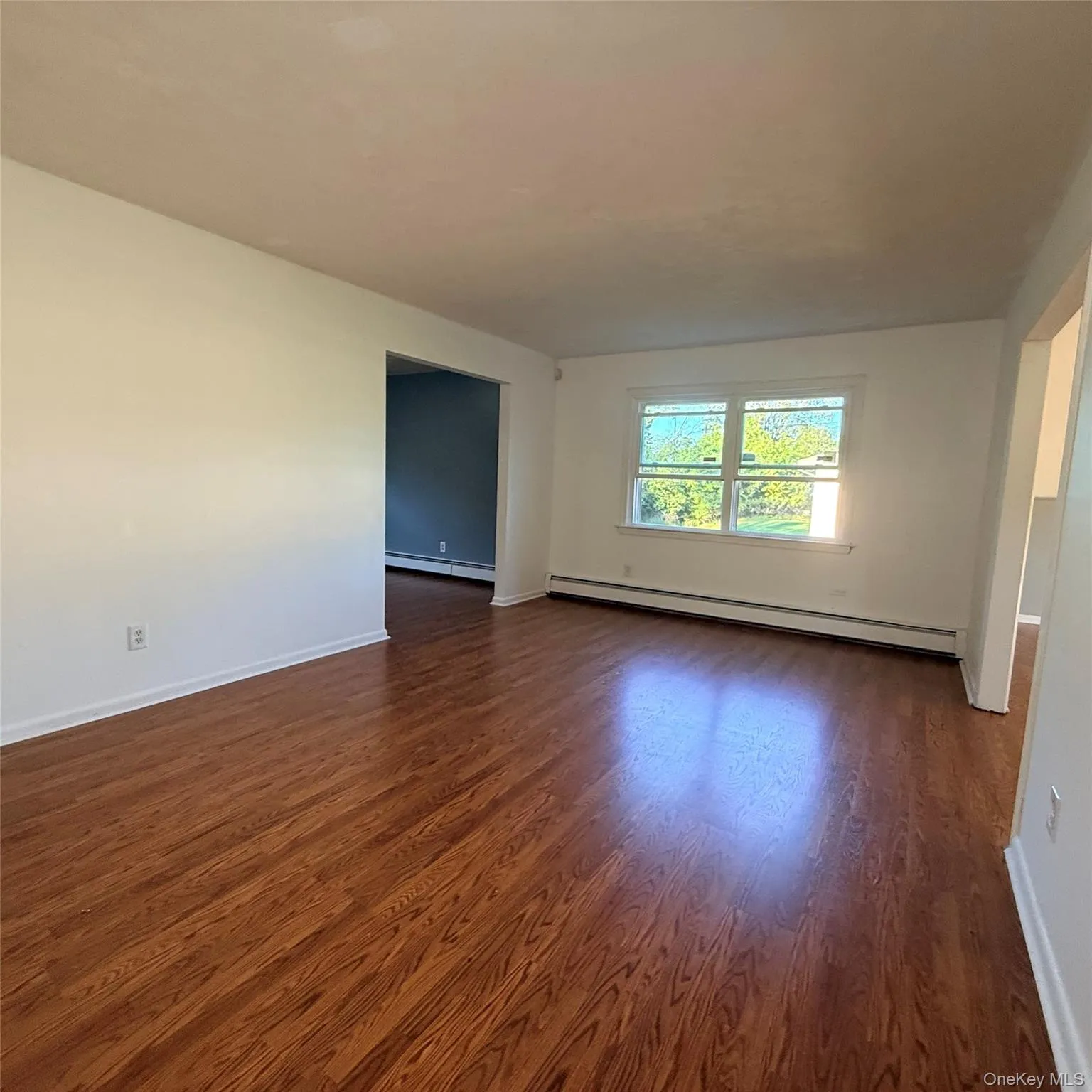 4 Westminster Drive, Middletown, NY, 3 Bedrooms Bedrooms, 7 Rooms Rooms,1 BathroomBathrooms,Residential,For Rent,Westminster,0,1052153 4 Westminster Drive, Middletown, NY, 3 Bedrooms Bedrooms, 7 Rooms Rooms,1 BathroomBathrooms,Residential,For Rent,Westminster,0,1052153