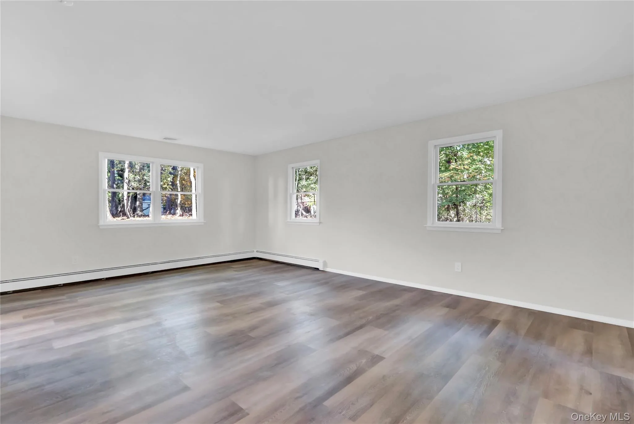 7 Canterbury Court, Brookhaven, NY, 3 Bedrooms Bedrooms, 7 Rooms Rooms,2 BathroomsBathrooms,Residential Lease,For Rent,Canterbury,0,1052156 7 Canterbury Court, Brookhaven, NY, 3 Bedrooms Bedrooms, 7 Rooms Rooms,2 BathroomsBathrooms,Residential Lease,For Rent,Canterbury,0,1052156