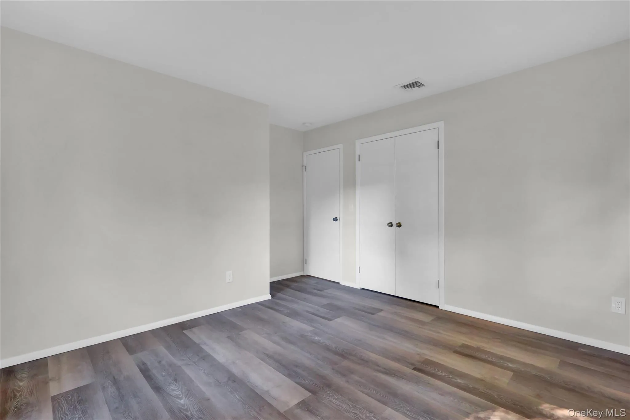 7 Canterbury Court, Brookhaven, NY, 3 Bedrooms Bedrooms, 7 Rooms Rooms,2 BathroomsBathrooms,Residential Lease,For Rent,Canterbury,0,1052156 7 Canterbury Court, Brookhaven, NY, 3 Bedrooms Bedrooms, 7 Rooms Rooms,2 BathroomsBathrooms,Residential Lease,For Rent,Canterbury,0,1052156