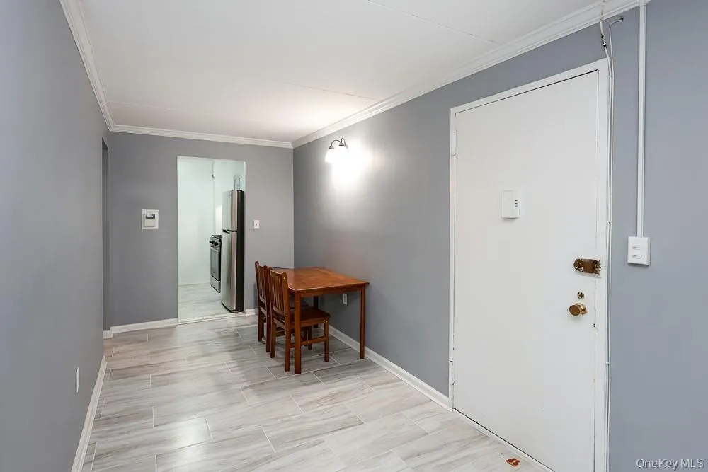 100 Clinton Avenue, Hempstead, NY, 3 Rooms Rooms,1 BathroomBathrooms,Residential Lease,For Rent,Clinton,0,1052157 100 Clinton Avenue, Hempstead, NY, 3 Rooms Rooms,1 BathroomBathrooms,Residential Lease,For Rent,Clinton,0,1052157