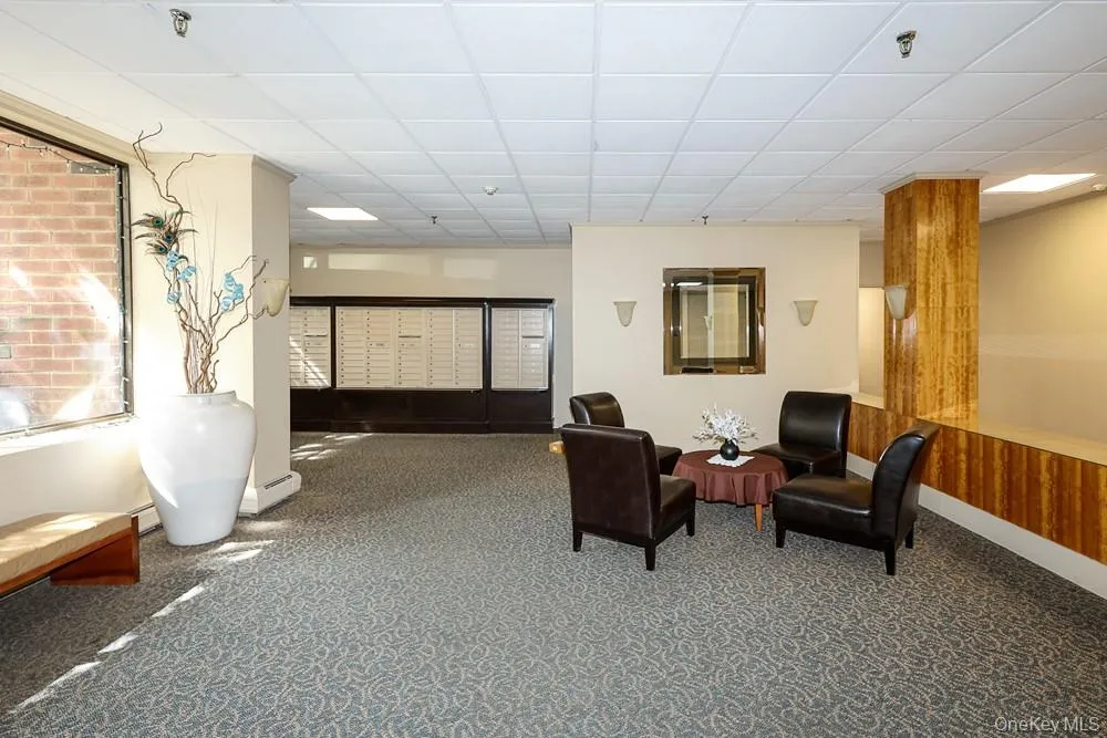 100 Clinton Avenue, Hempstead, NY, 3 Rooms Rooms,1 BathroomBathrooms,Residential Lease,For Rent,Clinton,0,1052157 100 Clinton Avenue, Hempstead, NY, 3 Rooms Rooms,1 BathroomBathrooms,Residential Lease,For Rent,Clinton,0,1052157