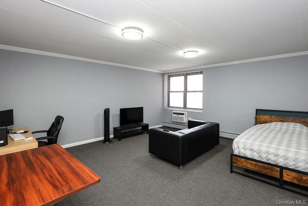 100 Clinton Avenue, Hempstead, NY, 3 Rooms Rooms,1 BathroomBathrooms,Residential Lease,For Rent,Clinton,0,1052157 100 Clinton Avenue, Hempstead, NY, 3 Rooms Rooms,1 BathroomBathrooms,Residential Lease,For Rent,Clinton,0,1052157