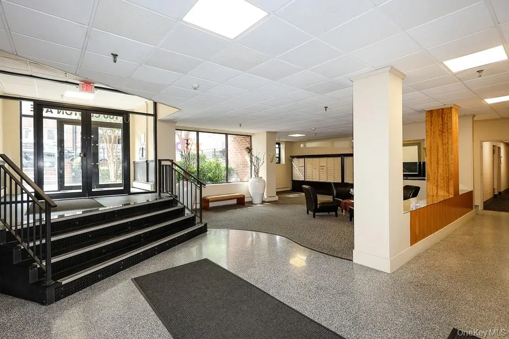 100 Clinton Avenue, Hempstead, NY, 3 Rooms Rooms,1 BathroomBathrooms,Residential Lease,For Rent,Clinton,0,1052157 100 Clinton Avenue, Hempstead, NY, 3 Rooms Rooms,1 BathroomBathrooms,Residential Lease,For Rent,Clinton,0,1052157