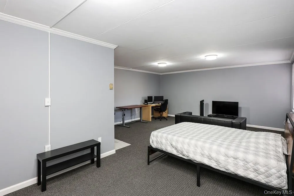 100 Clinton Avenue, Hempstead, NY, 3 Rooms Rooms,1 BathroomBathrooms,Residential Lease,For Rent,Clinton,0,1052157 100 Clinton Avenue, Hempstead, NY, 3 Rooms Rooms,1 BathroomBathrooms,Residential Lease,For Rent,Clinton,0,1052157