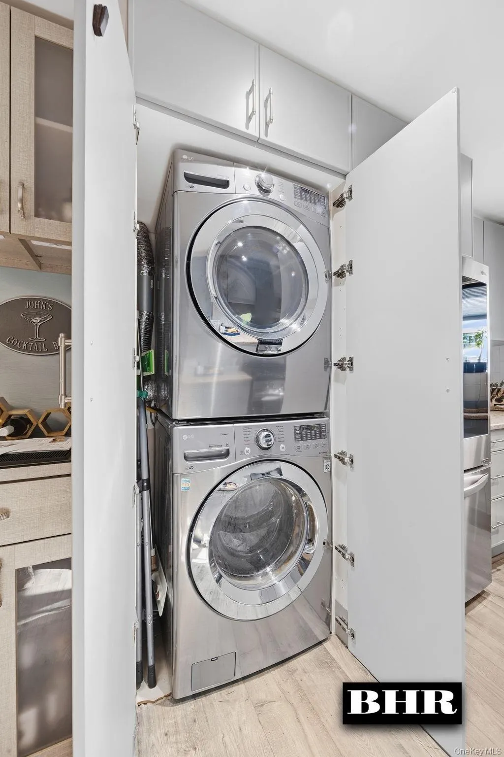 3360 Shore Parkway, New York, NY, 2 Bedrooms Bedrooms, 4 Rooms Rooms,2 BathroomsBathrooms,Residential,For Rent,Shore,0,1052158 3360 Shore Parkway, New York, NY, 2 Bedrooms Bedrooms, 4 Rooms Rooms,2 BathroomsBathrooms,Residential,For Rent,Shore,0,1052158