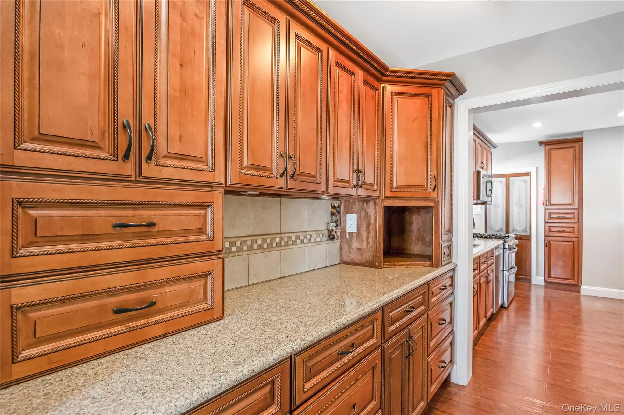 53 Thorne Street, Brookhaven, NY, 4 Bedrooms Bedrooms, 7 Rooms Rooms,1 BathroomBathrooms,Residential,For Rent,Thorne,0,1052163 53 Thorne Street, Brookhaven, NY, 4 Bedrooms Bedrooms, 7 Rooms Rooms,1 BathroomBathrooms,Residential,For Rent,Thorne,0,1052163