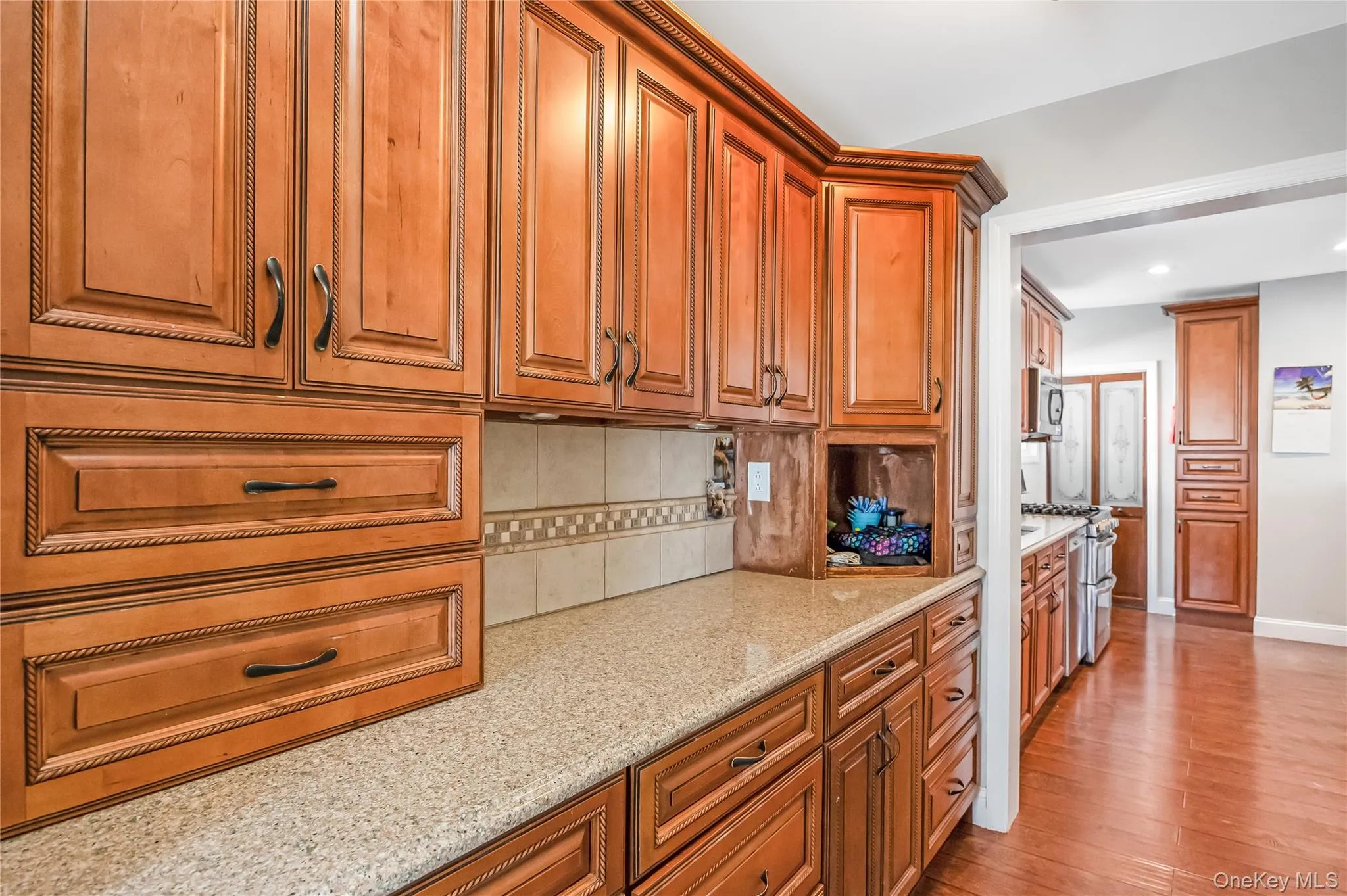 53 Thorne Street, Brookhaven, NY, 4 Bedrooms Bedrooms, 7 Rooms Rooms,1 BathroomBathrooms,Residential,For Rent,Thorne,0,1052163 53 Thorne Street, Brookhaven, NY, 4 Bedrooms Bedrooms, 7 Rooms Rooms,1 BathroomBathrooms,Residential,For Rent,Thorne,0,1052163