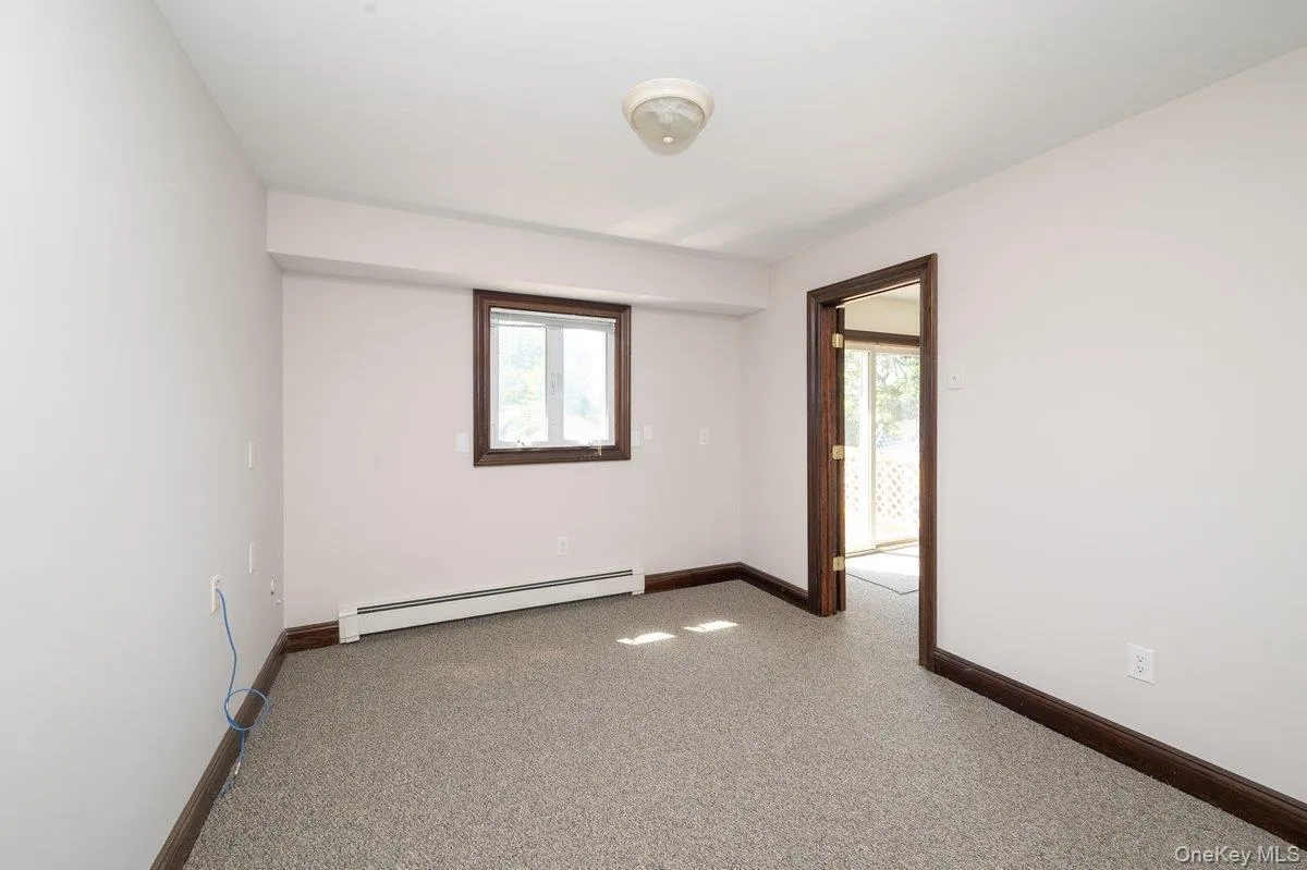 60 Little East Neck Road, Babylon, NY, ,Commercial Lease,For Rent,Little East Neck,0,1052164 60 Little East Neck Road, Babylon, NY, ,Commercial Lease,For Rent,Little East Neck,0,1052164