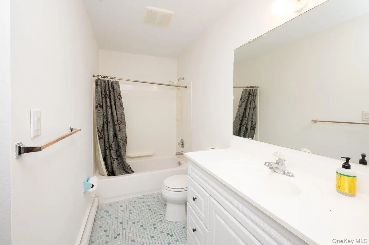 60 Little East Neck Road, Babylon, NY, ,Commercial Lease,For Rent,Little East Neck,0,1052164 60 Little East Neck Road, Babylon, NY, ,Commercial Lease,For Rent,Little East Neck,0,1052164