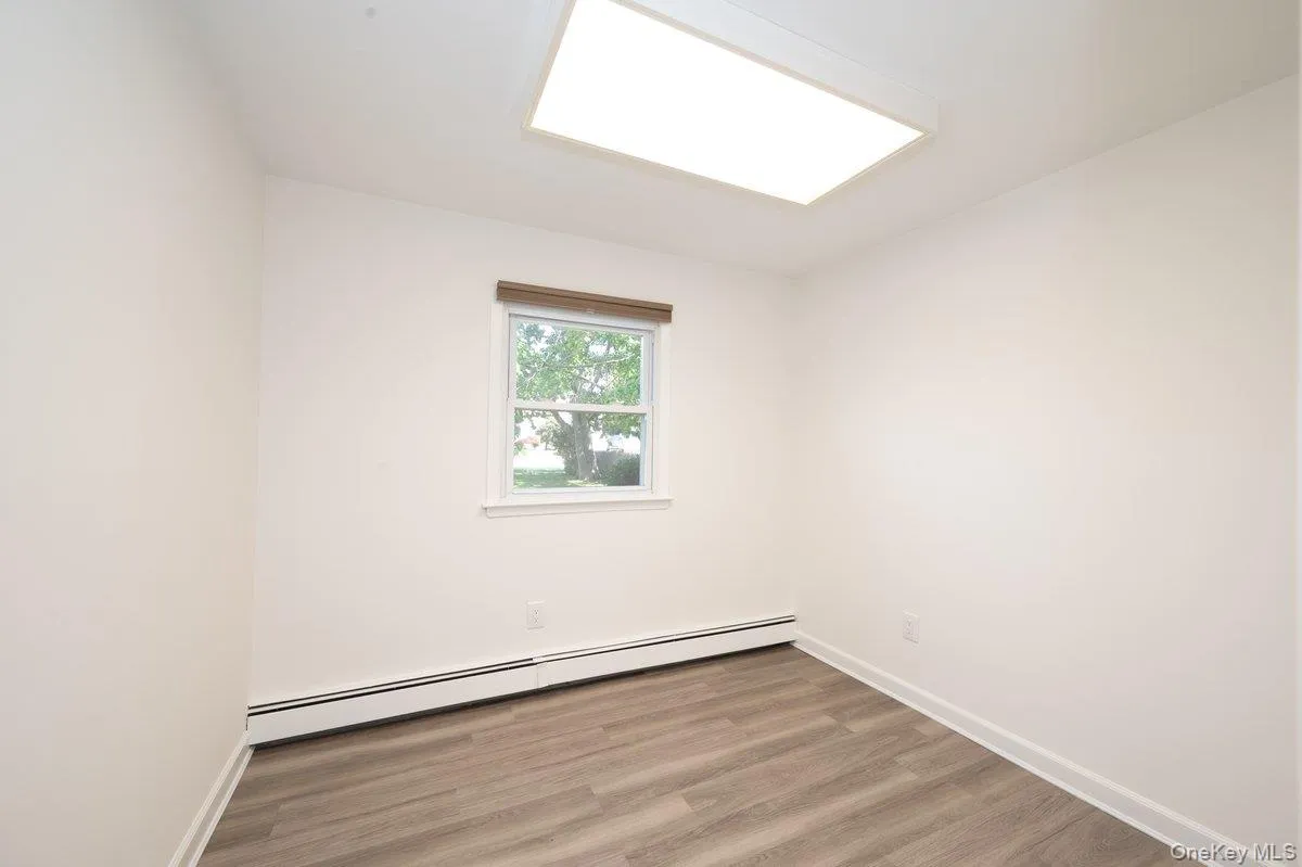 60 Little East Neck Road, Babylon, NY, ,Commercial Lease,For Rent,Little East Neck,0,1052164 60 Little East Neck Road, Babylon, NY, ,Commercial Lease,For Rent,Little East Neck,0,1052164