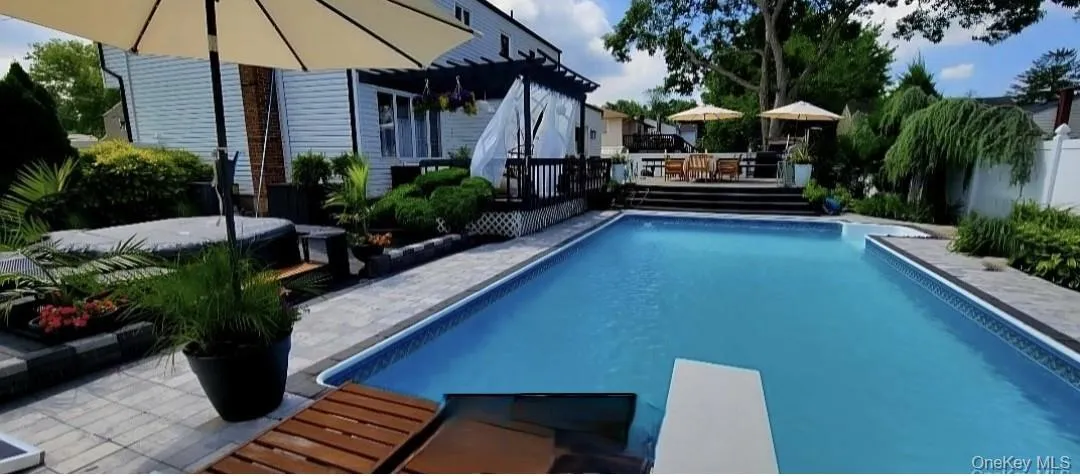 11 Susan Court, Babylon, NY, 4 Bedrooms Bedrooms, 9 Rooms Rooms,2 BathroomsBathrooms,Residential,For Rent,Susan,0,1052173 11 Susan Court, Babylon, NY, 4 Bedrooms Bedrooms, 9 Rooms Rooms,2 BathroomsBathrooms,Residential,For Rent,Susan,0,1052173