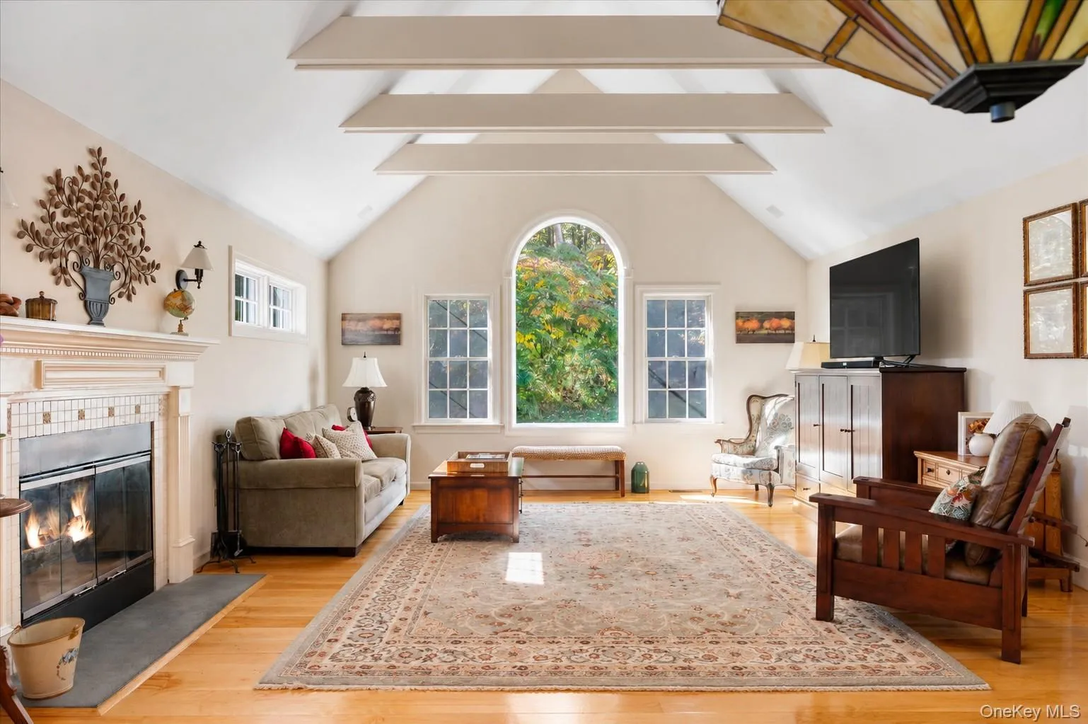 Great Room (Family Room) Great Room (Family Room)