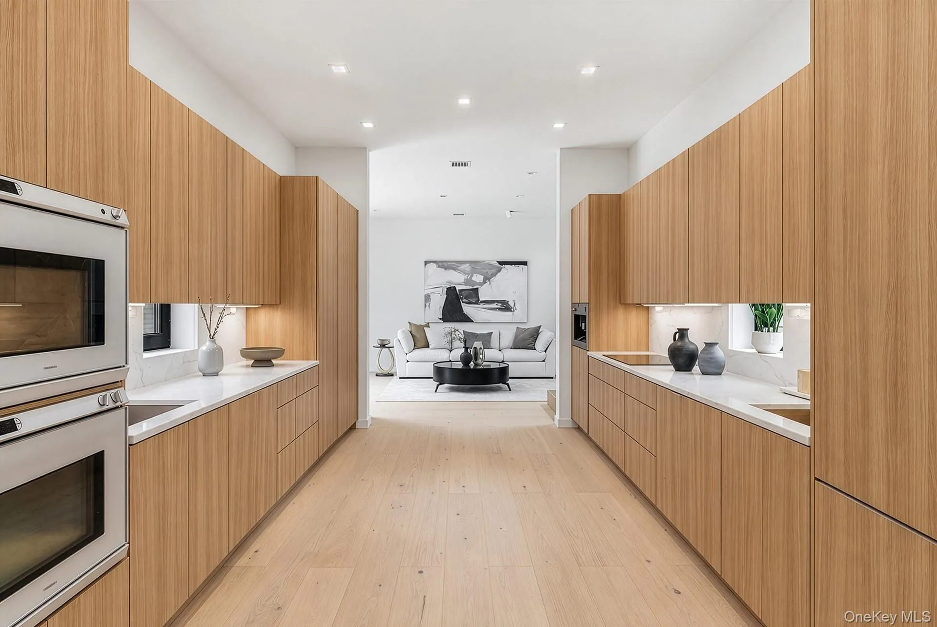 4 Linden Lane, Southampton, NY, 6 Bedrooms Bedrooms, 15 Rooms Rooms,6 BathroomsBathrooms,Residential,For Rent,Linden,0,1052175 4 Linden Lane, Southampton, NY, 6 Bedrooms Bedrooms, 15 Rooms Rooms,6 BathroomsBathrooms,Residential,For Rent,Linden,0,1052175