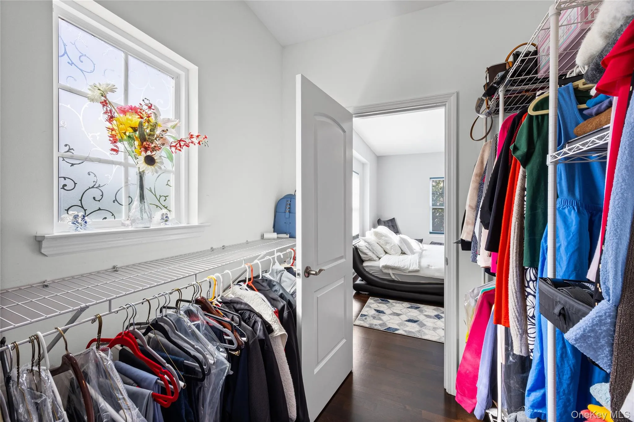 Primary Bedroom Walkin Closet Primary Bedroom Walkin Closet