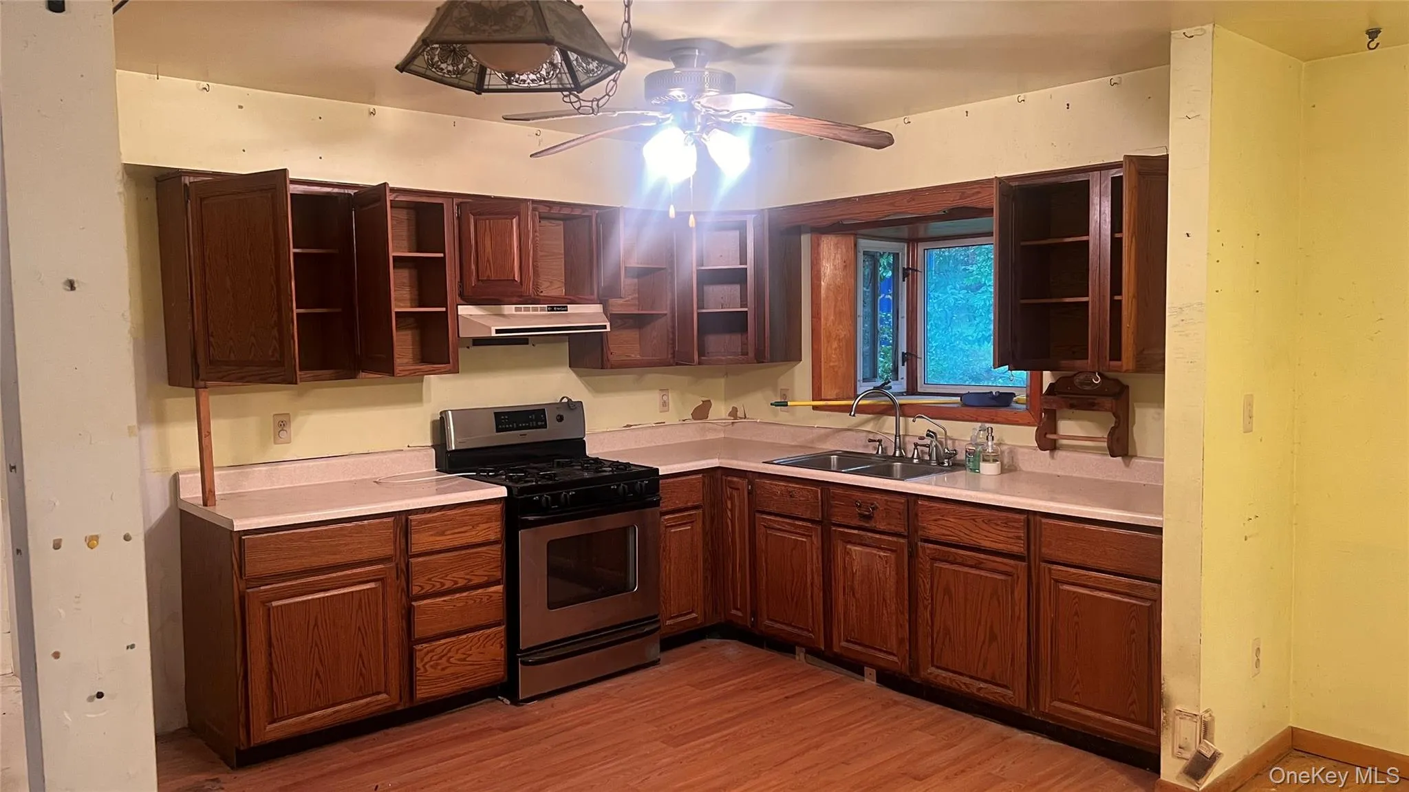 32 Hammerhead, Mamakating, NY, 3 Bedrooms Bedrooms, 5 Rooms Rooms,1 BathroomBathrooms,Residential,For Rent,Hammerhead,0,1052178 32 Hammerhead, Mamakating, NY, 3 Bedrooms Bedrooms, 5 Rooms Rooms,1 BathroomBathrooms,Residential,For Rent,Hammerhead,0,1052178