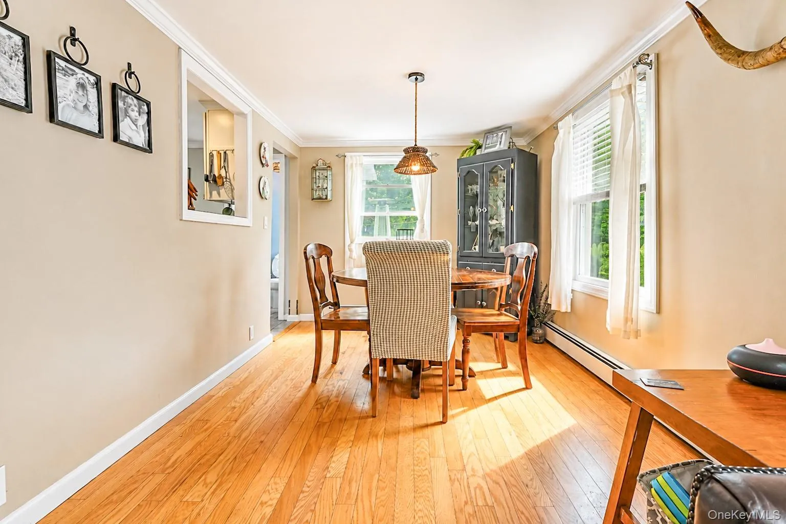 9 Jennings Avenue, Brookhaven, NY, 2 Bedrooms Bedrooms, 6 Rooms Rooms,1 BathroomBathrooms,Residential,For Rent,Jennings,0,1052181 9 Jennings Avenue, Brookhaven, NY, 2 Bedrooms Bedrooms, 6 Rooms Rooms,1 BathroomBathrooms,Residential,For Rent,Jennings,0,1052181