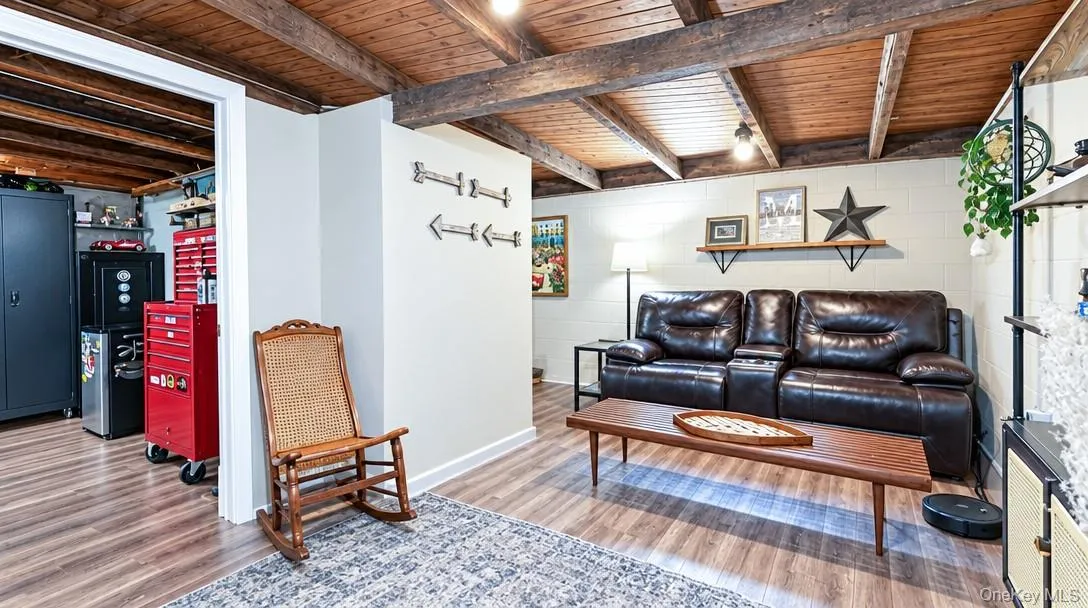 9 Jennings Avenue, Brookhaven, NY, 2 Bedrooms Bedrooms, 6 Rooms Rooms,1 BathroomBathrooms,Residential,For Rent,Jennings,0,1052181 9 Jennings Avenue, Brookhaven, NY, 2 Bedrooms Bedrooms, 6 Rooms Rooms,1 BathroomBathrooms,Residential,For Rent,Jennings,0,1052181