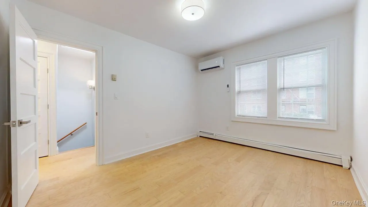 85-40 68th Avenue, New York, NY, 3 Bedrooms Bedrooms, 6 Rooms Rooms,2 BathroomsBathrooms,Residential,For Rent,68th,0,1052195 85-40 68th Avenue, New York, NY, 3 Bedrooms Bedrooms, 6 Rooms Rooms,2 BathroomsBathrooms,Residential,For Rent,68th,0,1052195