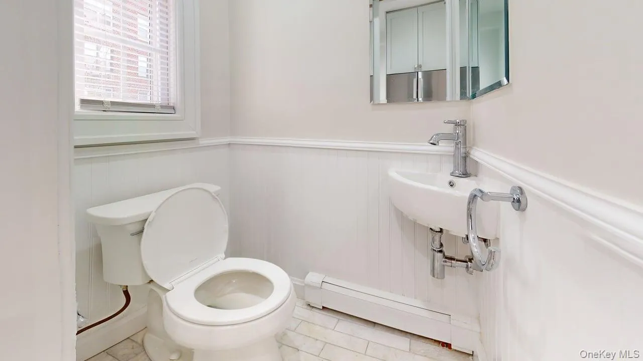 85-40 68th Avenue, New York, NY, 3 Bedrooms Bedrooms, 6 Rooms Rooms,2 BathroomsBathrooms,Residential,For Rent,68th,0,1052195 85-40 68th Avenue, New York, NY, 3 Bedrooms Bedrooms, 6 Rooms Rooms,2 BathroomsBathrooms,Residential,For Rent,68th,0,1052195
