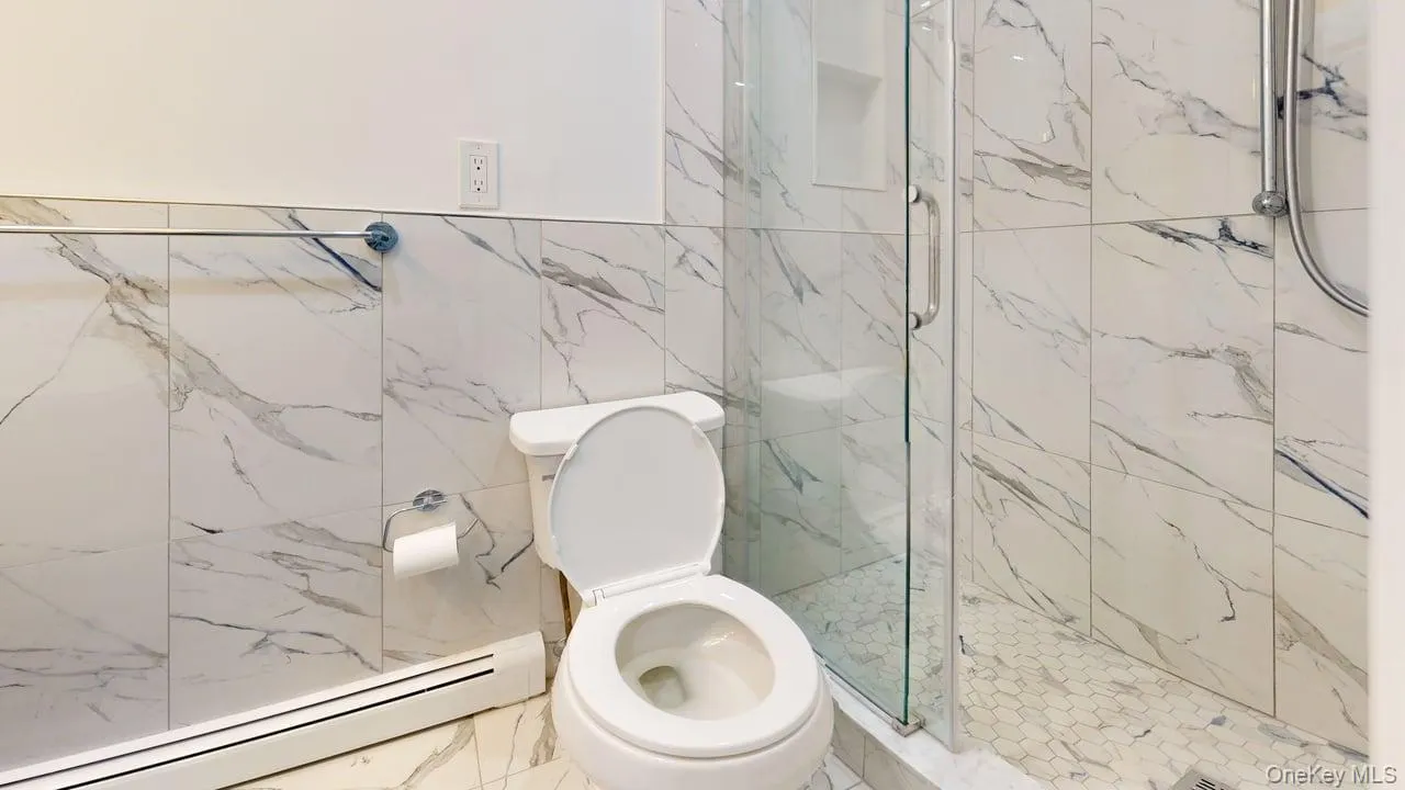 85-40 68th Avenue, New York, NY, 3 Bedrooms Bedrooms, 6 Rooms Rooms,2 BathroomsBathrooms,Residential,For Rent,68th,0,1052195 85-40 68th Avenue, New York, NY, 3 Bedrooms Bedrooms, 6 Rooms Rooms,2 BathroomsBathrooms,Residential,For Rent,68th,0,1052195