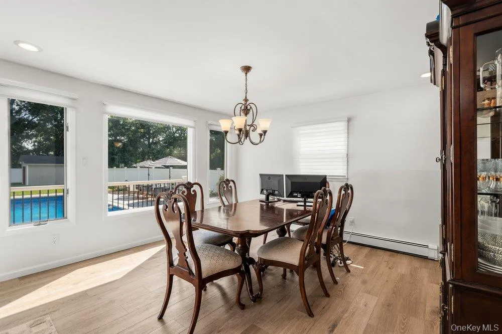 21 Seusing Boulevard, Islip, NY, 3 Bedrooms Bedrooms, 6 Rooms Rooms,2 BathroomsBathrooms,Residential,For Rent,Seusing,0,1052197 21 Seusing Boulevard, Islip, NY, 3 Bedrooms Bedrooms, 6 Rooms Rooms,2 BathroomsBathrooms,Residential,For Rent,Seusing,0,1052197