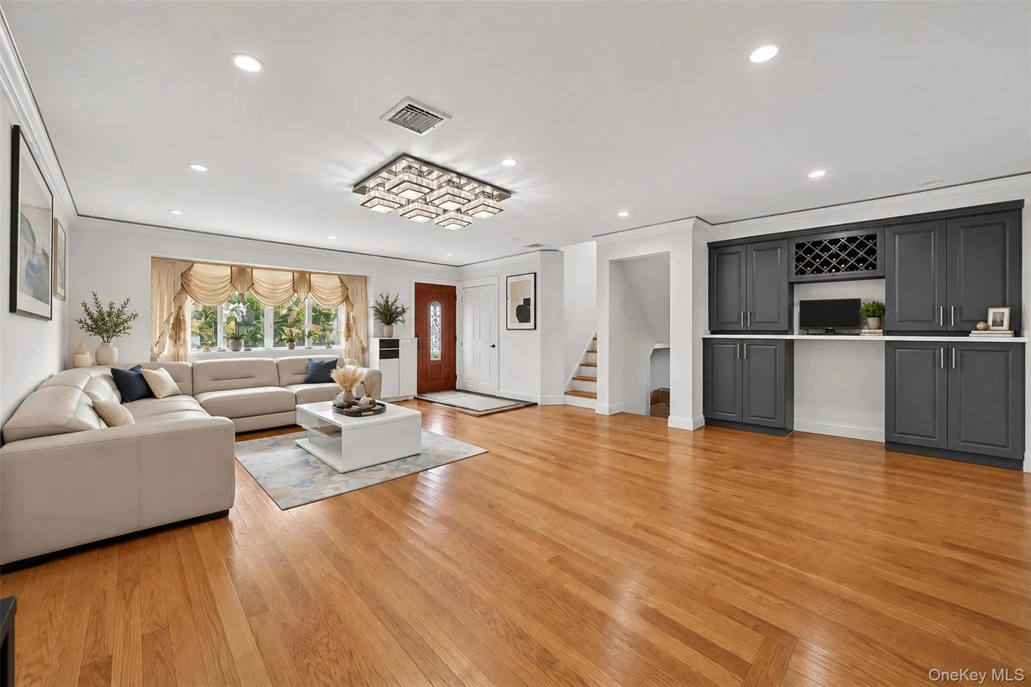 31 Colony Lane, Oyster Bay, NY, 5 Bedrooms Bedrooms, 9 Rooms Rooms,3 BathroomsBathrooms,Residential,For Rent,Colony,0,1052202 31 Colony Lane, Oyster Bay, NY, 5 Bedrooms Bedrooms, 9 Rooms Rooms,3 BathroomsBathrooms,Residential,For Rent,Colony,0,1052202