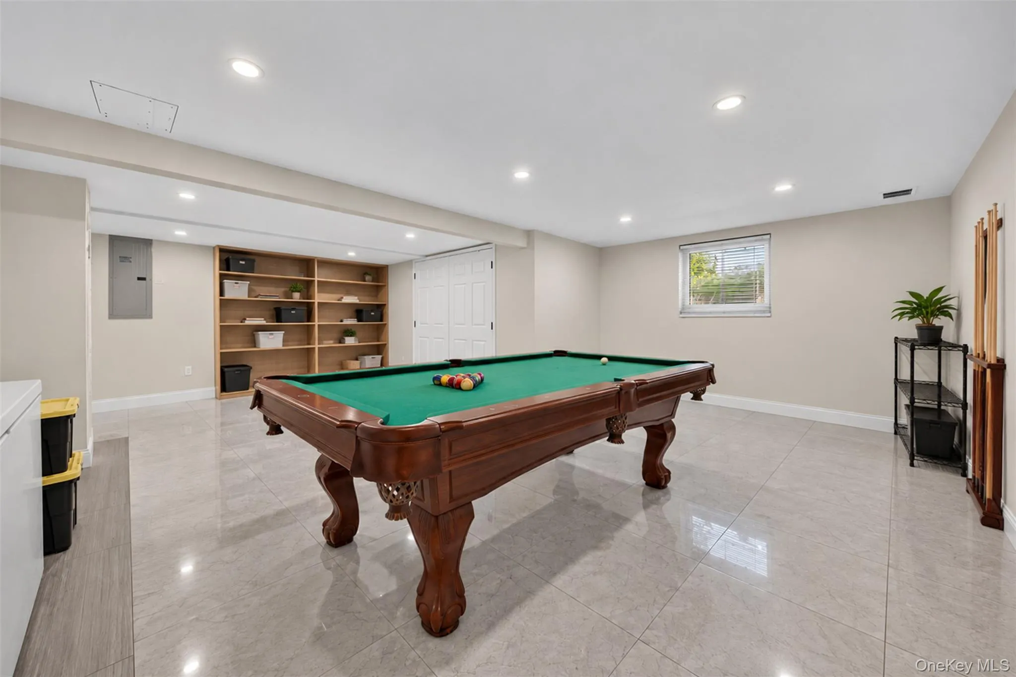 31 Colony Lane, Oyster Bay, NY, 5 Bedrooms Bedrooms, 9 Rooms Rooms,3 BathroomsBathrooms,Residential,For Rent,Colony,0,1052202 31 Colony Lane, Oyster Bay, NY, 5 Bedrooms Bedrooms, 9 Rooms Rooms,3 BathroomsBathrooms,Residential,For Rent,Colony,0,1052202