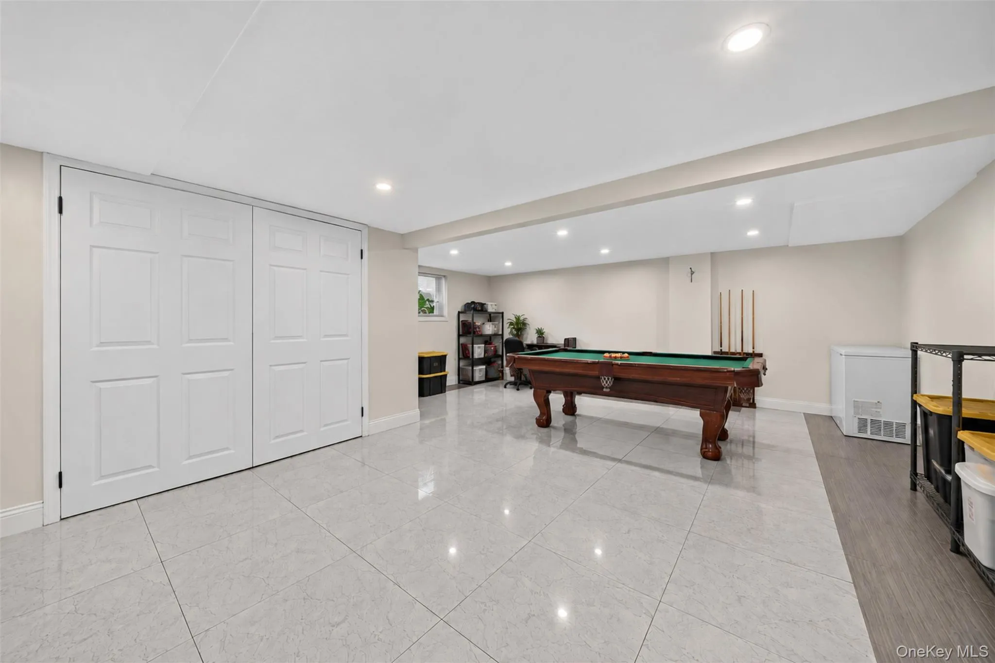 31 Colony Lane, Oyster Bay, NY, 5 Bedrooms Bedrooms, 9 Rooms Rooms,3 BathroomsBathrooms,Residential,For Rent,Colony,0,1052202 31 Colony Lane, Oyster Bay, NY, 5 Bedrooms Bedrooms, 9 Rooms Rooms,3 BathroomsBathrooms,Residential,For Rent,Colony,0,1052202