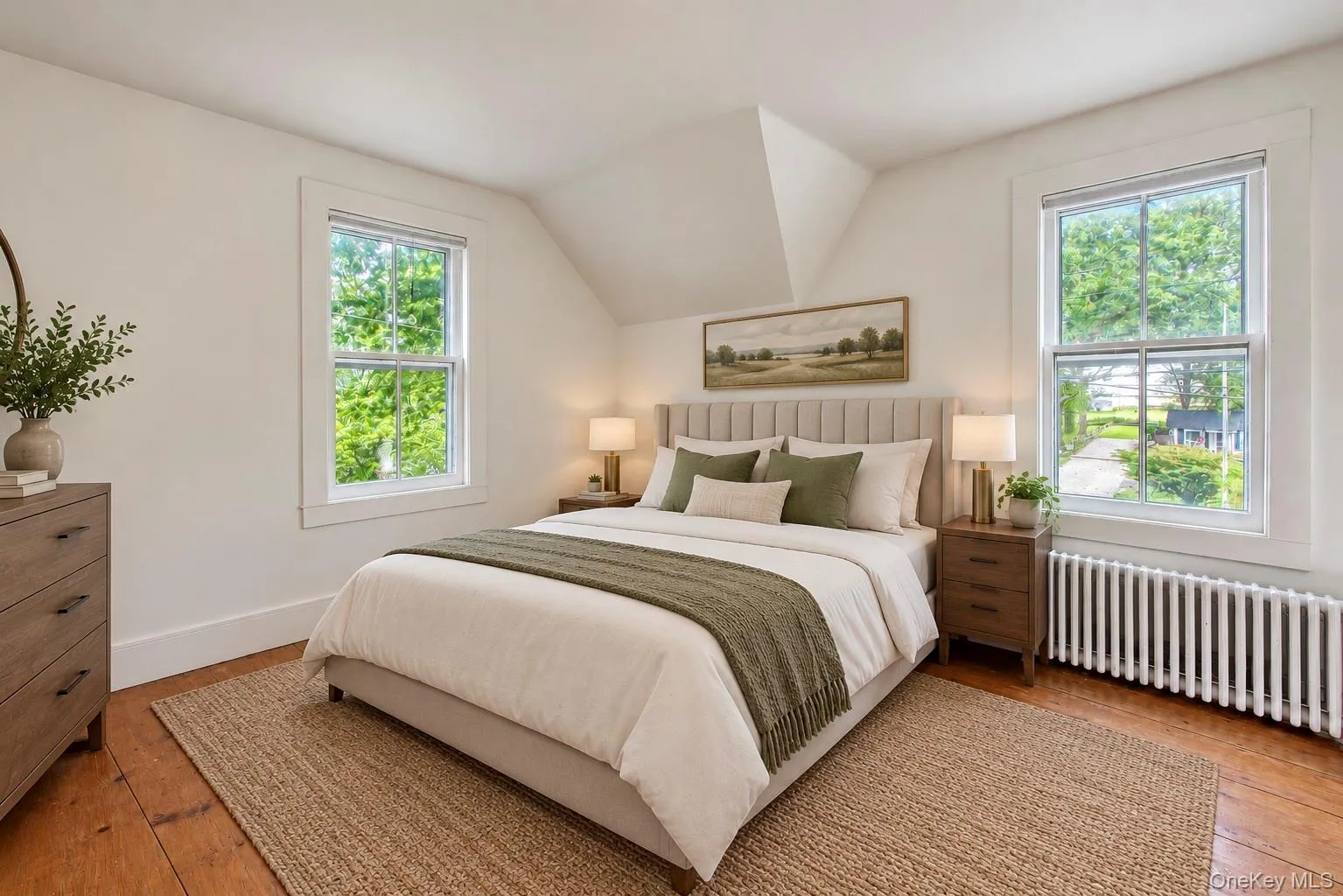 office/studio virtually staged as 2nd bedroom office/studio virtually staged as 2nd bedroom