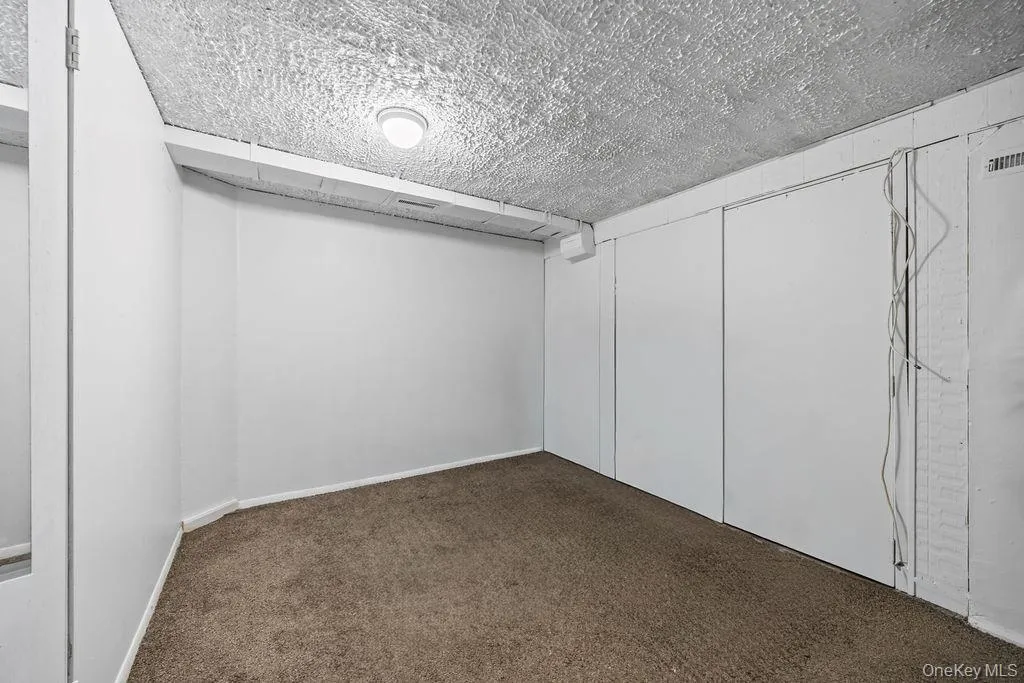 11 Jasinski Road, Ramapo, NY, 3 Bedrooms Bedrooms, 8 Rooms Rooms,2 BathroomsBathrooms,Residential,For Rent,Jasinski,0,1052204 11 Jasinski Road, Ramapo, NY, 3 Bedrooms Bedrooms, 8 Rooms Rooms,2 BathroomsBathrooms,Residential,For Rent,Jasinski,0,1052204