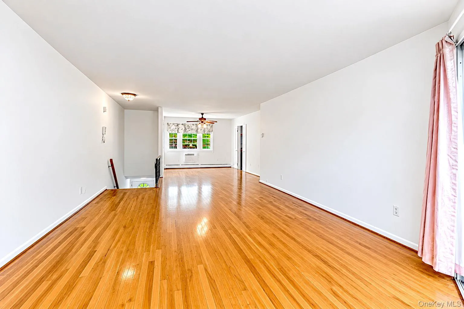 3221 Wilshire Lane, Islip, NY, 1 Bedroom Bedrooms, 4 Rooms Rooms,1 BathroomBathrooms,Residential,For Rent,Wilshire Lane,0,1052208 3221 Wilshire Lane, Islip, NY, 1 Bedroom Bedrooms, 4 Rooms Rooms,1 BathroomBathrooms,Residential,For Rent,Wilshire Lane,0,1052208