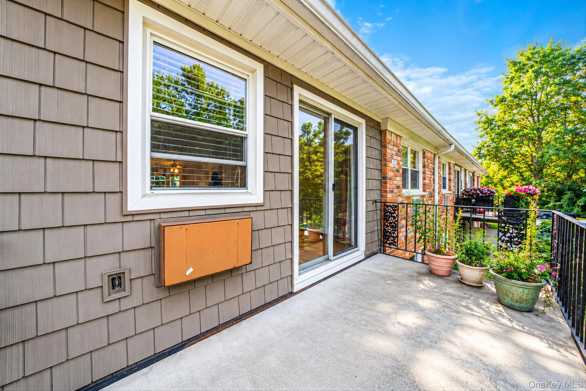 3221 Wilshire Lane, Islip, NY, 1 Bedroom Bedrooms, 4 Rooms Rooms,1 BathroomBathrooms,Residential,For Rent,Wilshire Lane,0,1052208 3221 Wilshire Lane, Islip, NY, 1 Bedroom Bedrooms, 4 Rooms Rooms,1 BathroomBathrooms,Residential,For Rent,Wilshire Lane,0,1052208