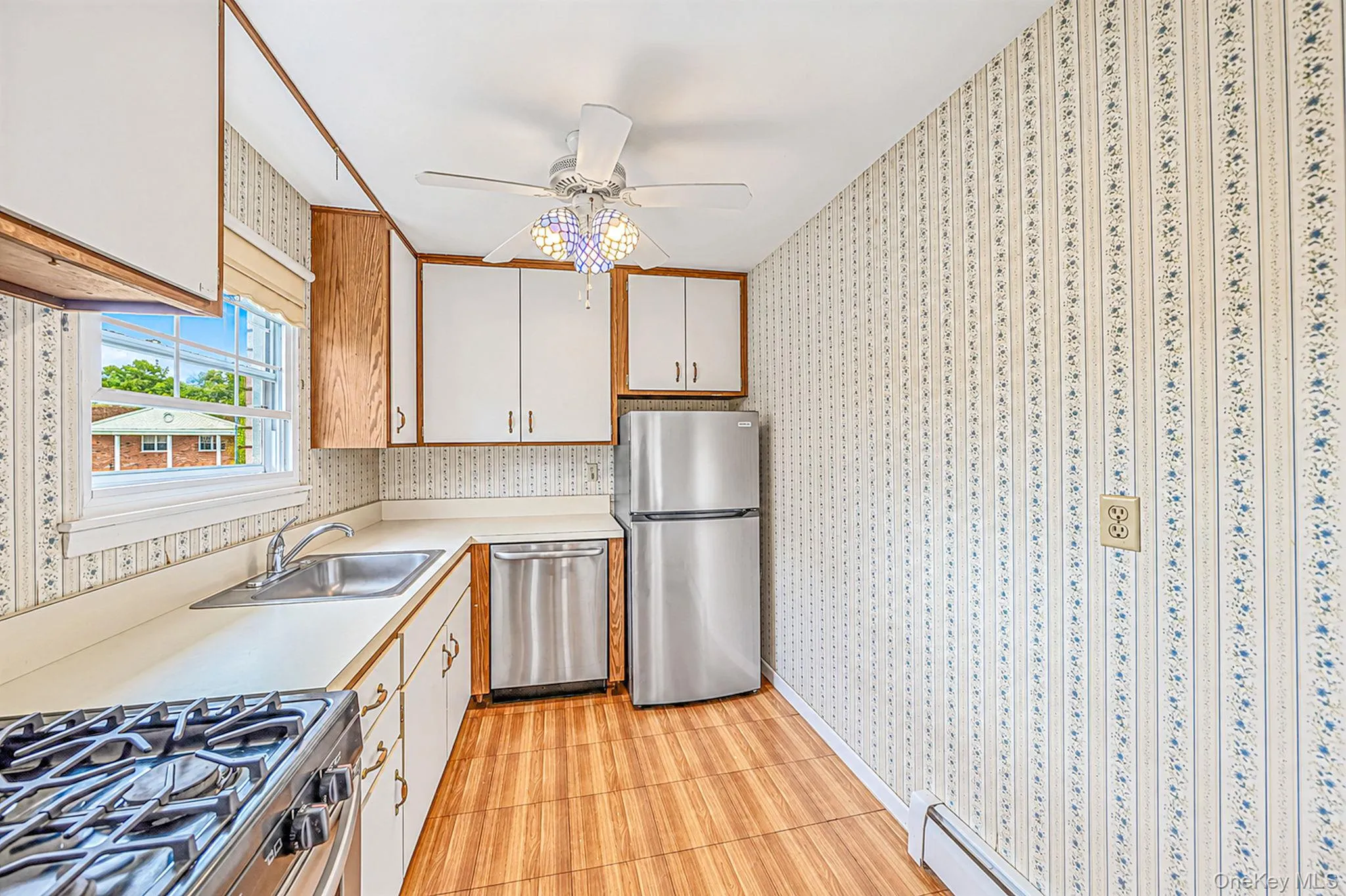 3221 Wilshire Lane, Islip, NY, 1 Bedroom Bedrooms, 4 Rooms Rooms,1 BathroomBathrooms,Residential,For Rent,Wilshire Lane,0,1052208 3221 Wilshire Lane, Islip, NY, 1 Bedroom Bedrooms, 4 Rooms Rooms,1 BathroomBathrooms,Residential,For Rent,Wilshire Lane,0,1052208