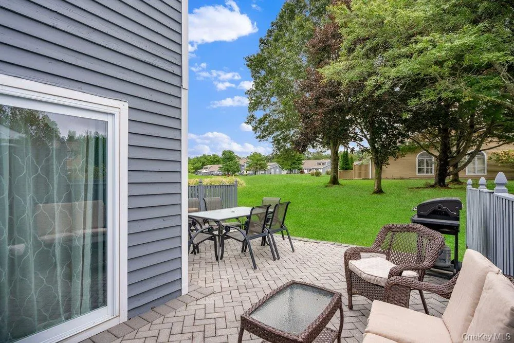 840 Birchwood Park Drive, Brookhaven, NY, 3 Bedrooms Bedrooms, 9 Rooms Rooms,2 BathroomsBathrooms,Residential,For Rent,Birchwood Park,0,1052209 840 Birchwood Park Drive, Brookhaven, NY, 3 Bedrooms Bedrooms, 9 Rooms Rooms,2 BathroomsBathrooms,Residential,For Rent,Birchwood Park,0,1052209