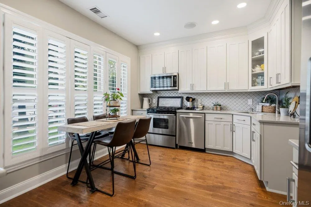 840 Birchwood Park Drive, Brookhaven, NY, 3 Bedrooms Bedrooms, 9 Rooms Rooms,2 BathroomsBathrooms,Residential,For Rent,Birchwood Park,0,1052209 840 Birchwood Park Drive, Brookhaven, NY, 3 Bedrooms Bedrooms, 9 Rooms Rooms,2 BathroomsBathrooms,Residential,For Rent,Birchwood Park,0,1052209